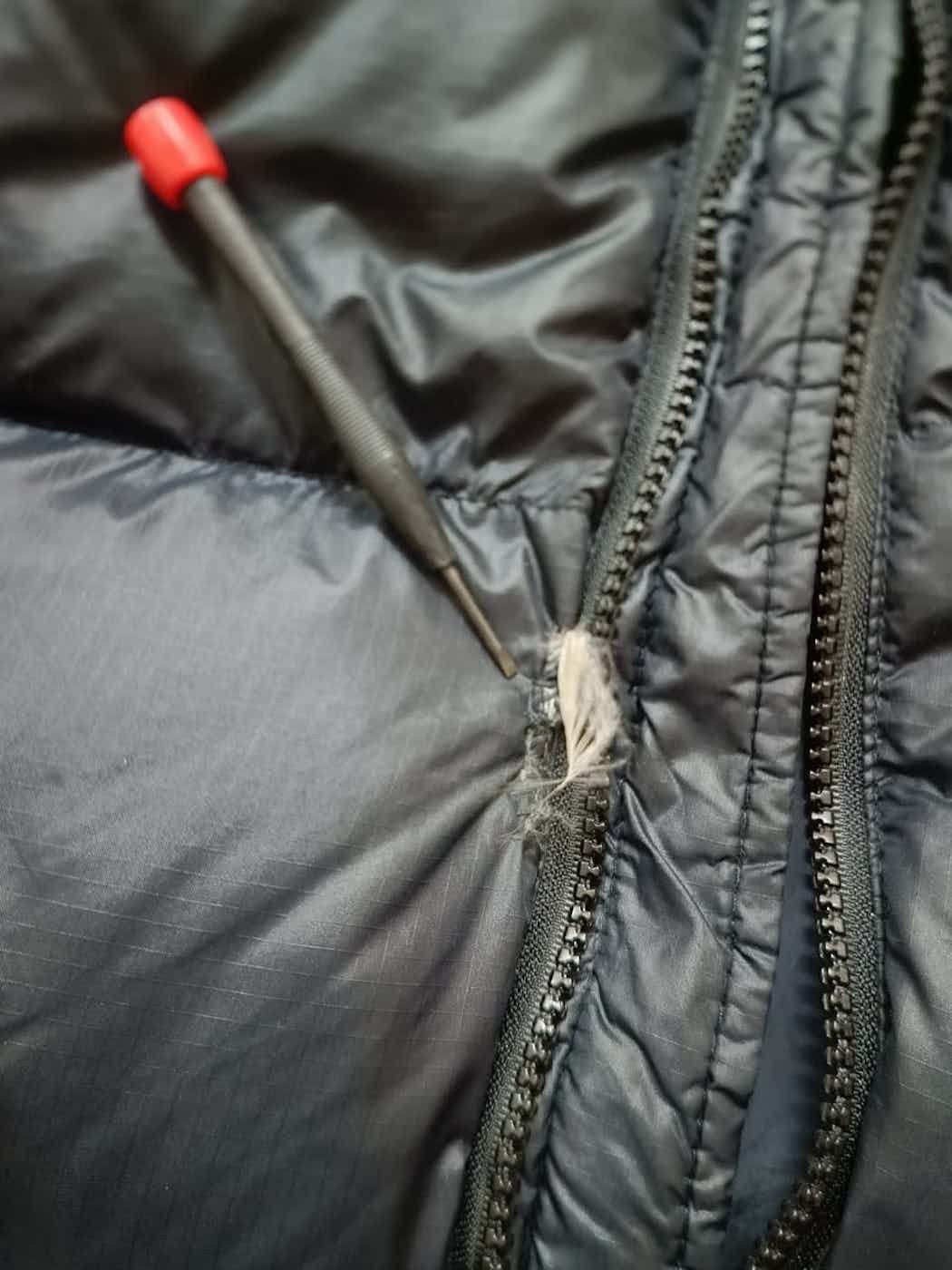 The North Face 🔥🔥 TNF Black Nuptse 700 Puffer Jacket Size US M / EU 48-50 / 2 - 9 Thumbnail