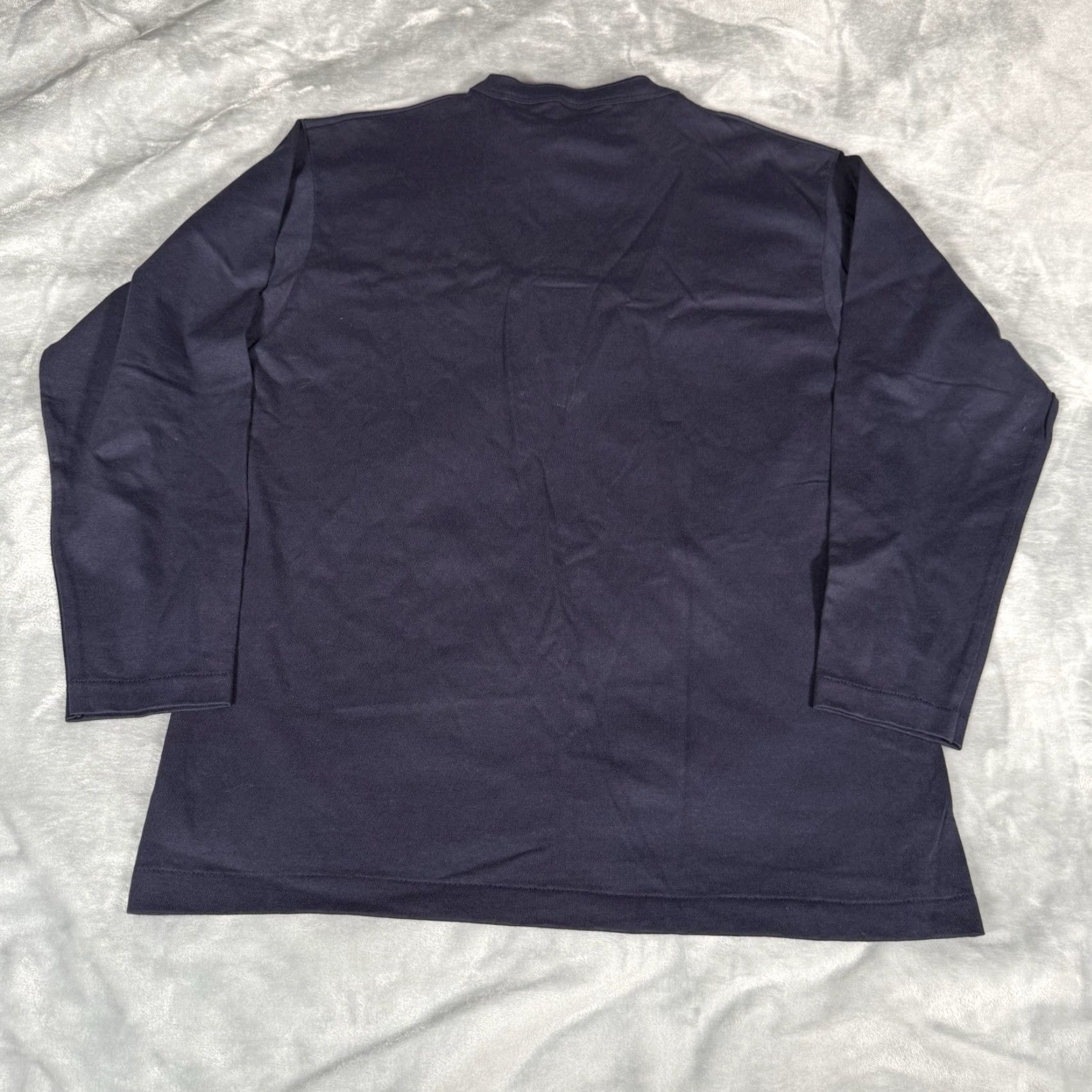 Vintage VINTAGE Guarding Tess Movie Promo Henley T Shirt Mens L Slim Fit Long Sleeve 90s Blue Logo Pattern Cotton Size US L / EU 52-54 / 3 - 5 Thumbnail