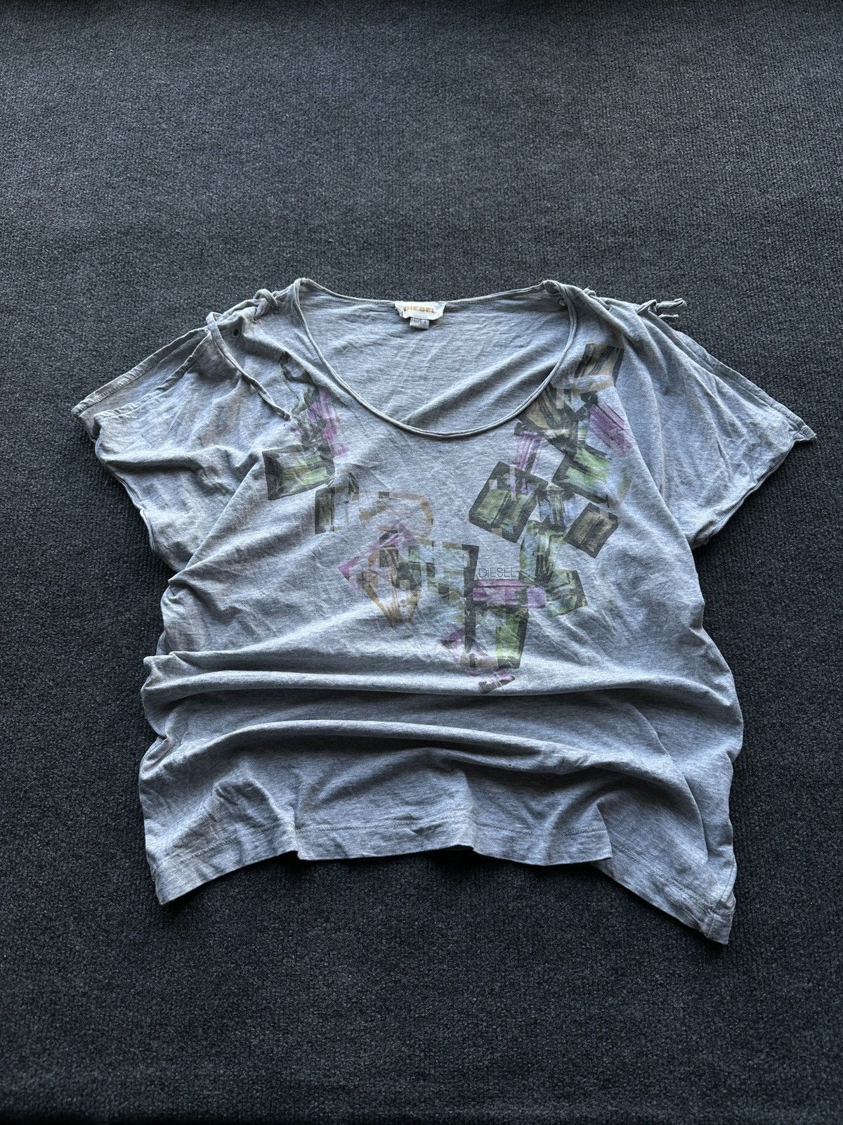 Diesel 🚨VINTAGE AVANT-GARDE DIESEL TEE LOGO Y2k OPIUM Size L / US 10 / IT 46 - 1 Thumbnail