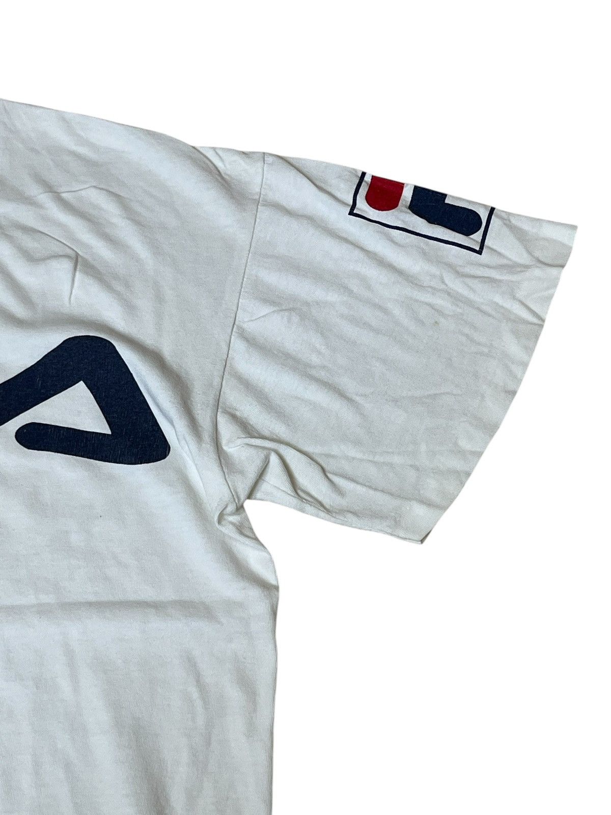 Fila ARCHIVE VINTAGE 90s FILA BIG LOGO SPELLOUT TEE SHIRT Size US L / EU 52-54 / 3 - 8 Thumbnail