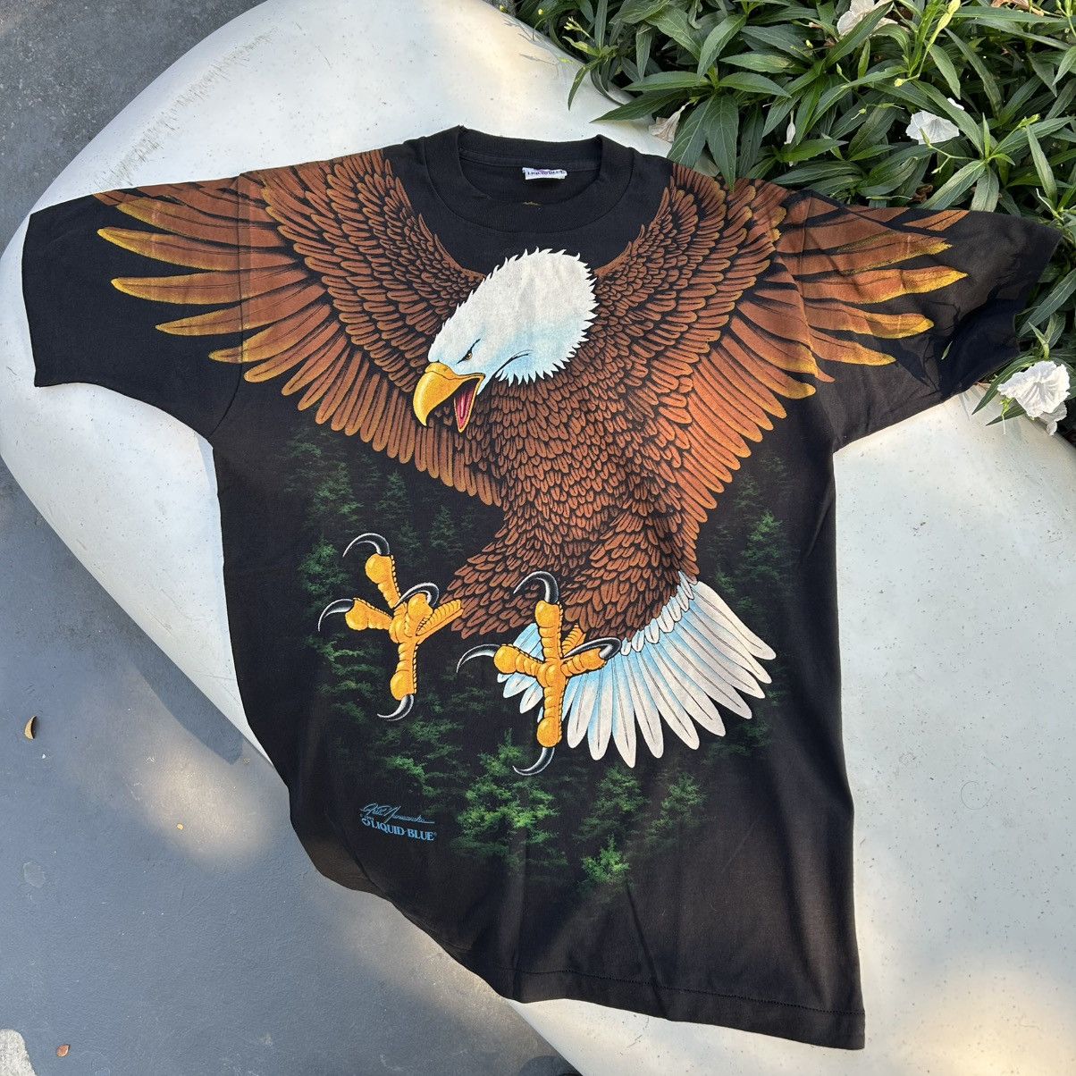 Band Tees vintage eagle liquid blue 1994 travis scott Size US XL / EU 56 / 4 - 1 Thumbnail