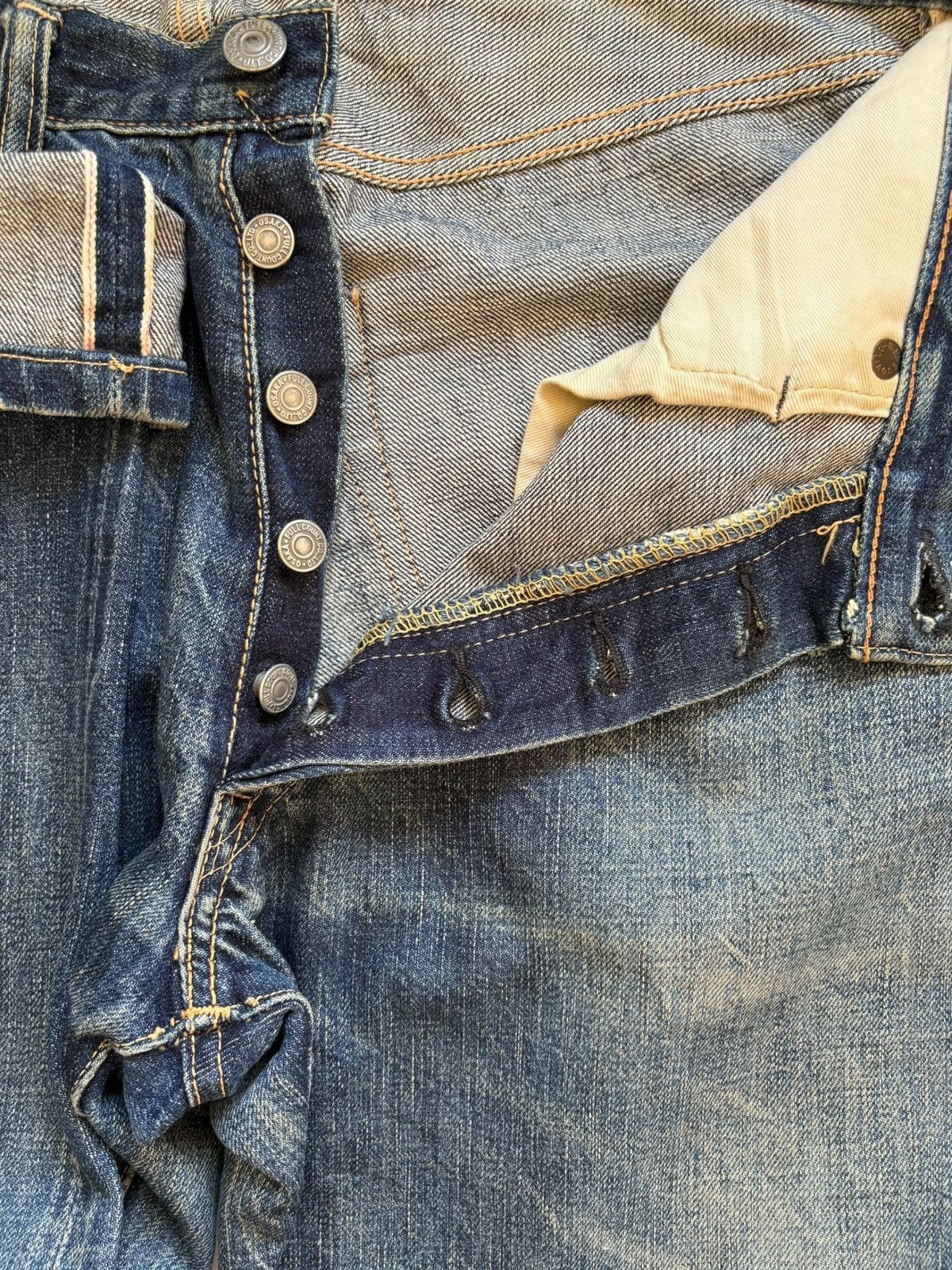 Full Count & Co. Vintage Full Count Selvedge Mud Wash Distressed Loose Jeans Size US 30 / EU 46 - 4 Thumbnail