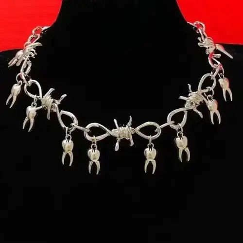 Jewelry × Vintage Teeth Pendant Barbed Wire Choker Chain Necklace Halloween Size ONE SIZE - 4 Thumbnail