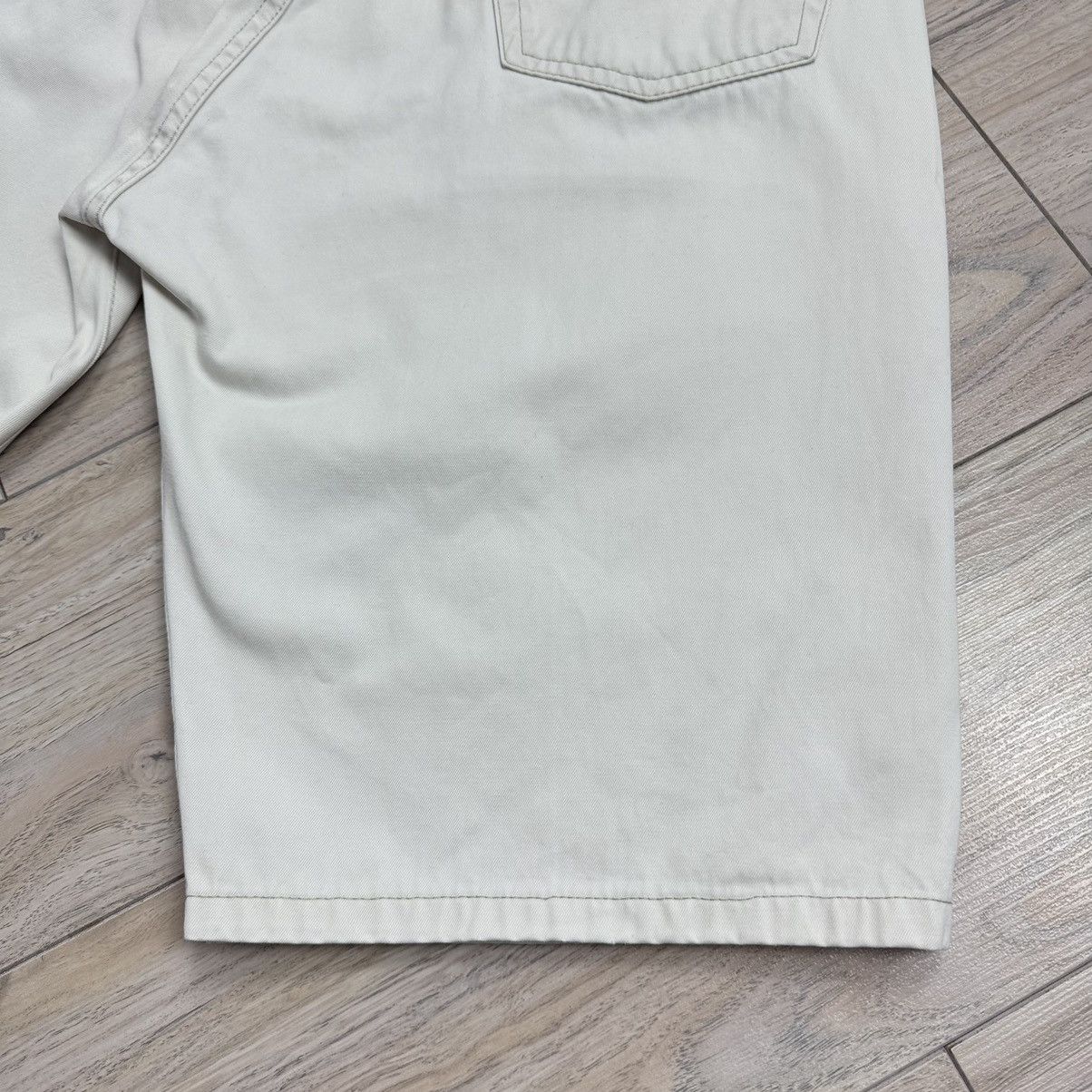Levi's Vintage Levi’s Black Tab 1994 Cropped White Shorts Size US 36 / EU 52 - 16 Thumbnail