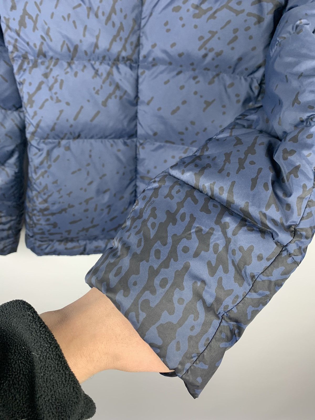 Iceberg Vintage Iceberg Puffer Down Full Zip Jacket Hooded Size XS Size XS / US 0-2 / IT 36-38 - 10 Thumbnail