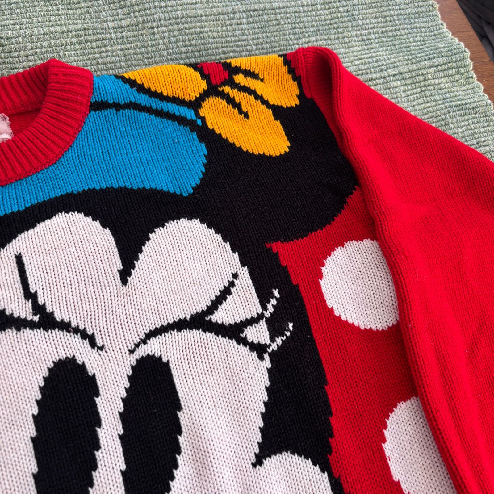 Disney × Vintage Vintage 1980s Minnie Mouse knit acrylic sweater size M/L Size US M / EU 48-50 / 2 - 4 Thumbnail