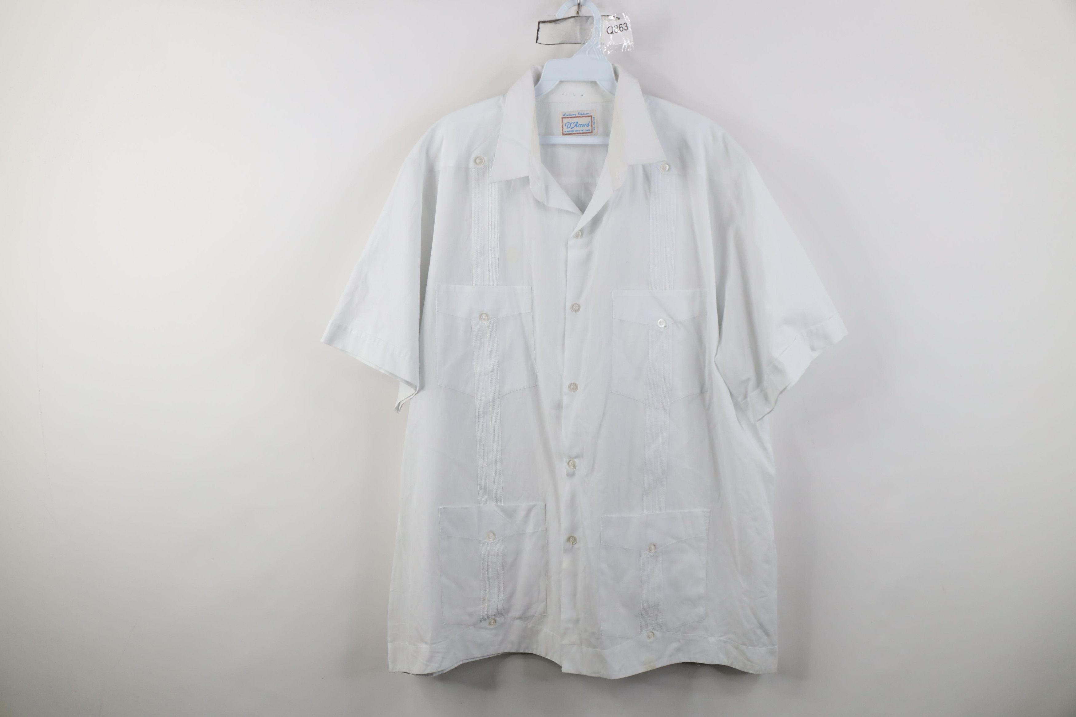 Vintage Vintage 70s Guayabera Beach Wedding Collared Button Shirt Size US XL / EU 56 / 4 - 1 Thumbnail
