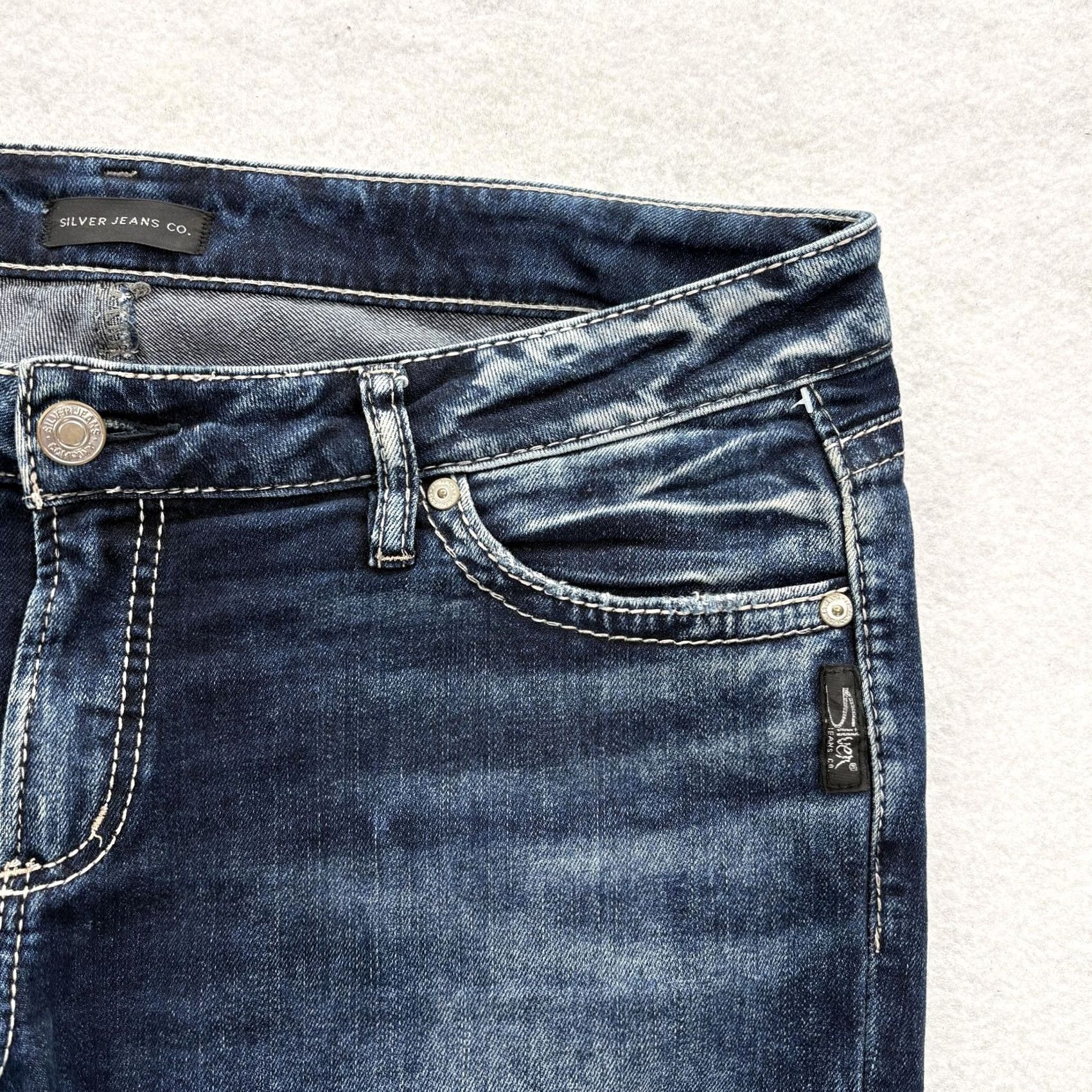 Silver Jeans Co. Silver Jeans Elyse Skinny Womens 31x29 Blue Wash Mid Rise Distressed Grunge Y2K Size 24" / US 00 / IT 34 - 3 Thumbnail