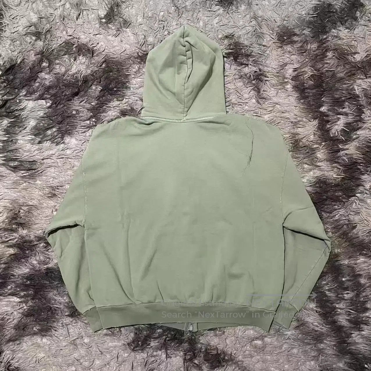 Balenciaga Green Zip-Up Hoodie with Embroidered Design. Size US M / EU 48-50 / 2 - 2 Thumbnail