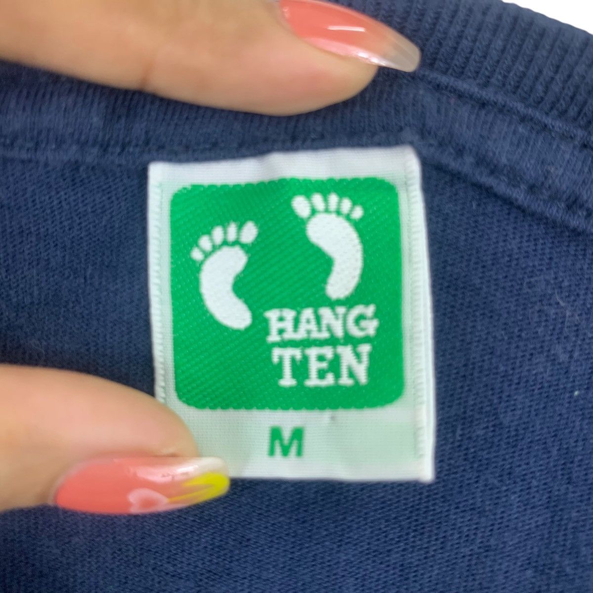 Hang Ten Vintage HANG TEN HAWAII Foot Embroidered Logo Tee Shirt Top Size US M / EU 48-50 / 2 - 5 Thumbnail