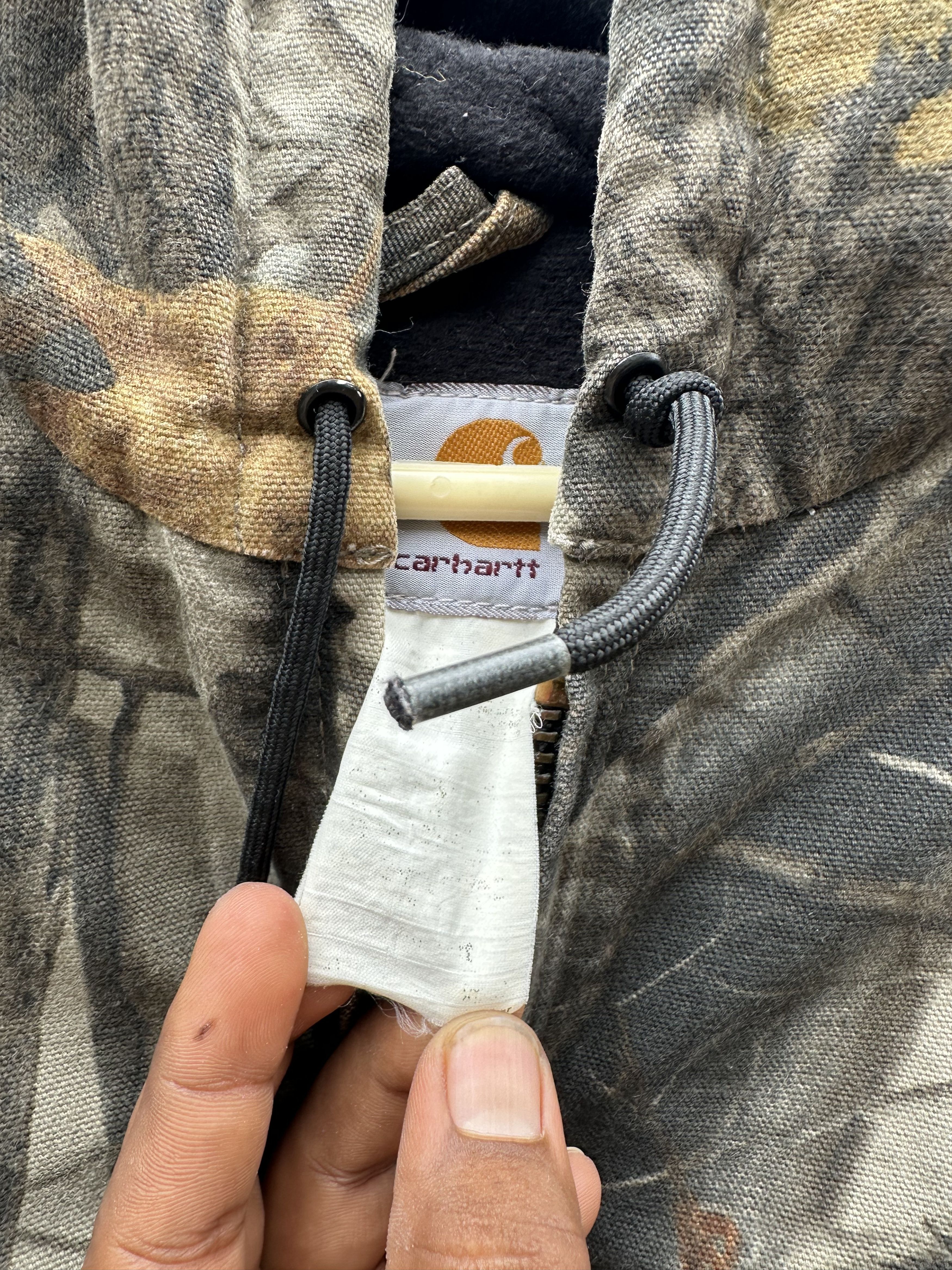 Carhartt Rare Vintage Carhartt RealTree Camo Active Jacket Size US XXL / EU 58 / 5 - 8 Thumbnail