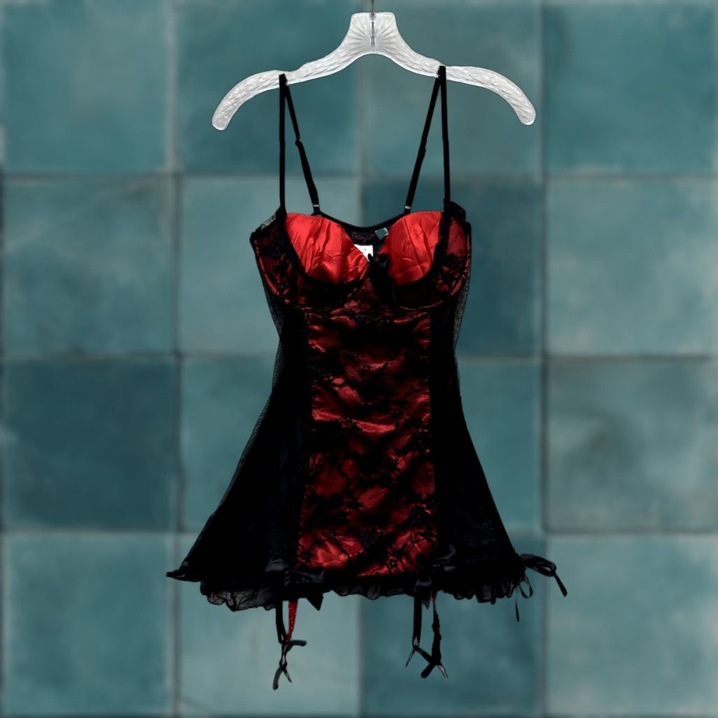 Vintage VINTAGE Dreamgirl Slip Dress L Red Black Lace Goth Whimsigoth Victorian Size L / US 10 / IT 46 - 1 Thumbnail