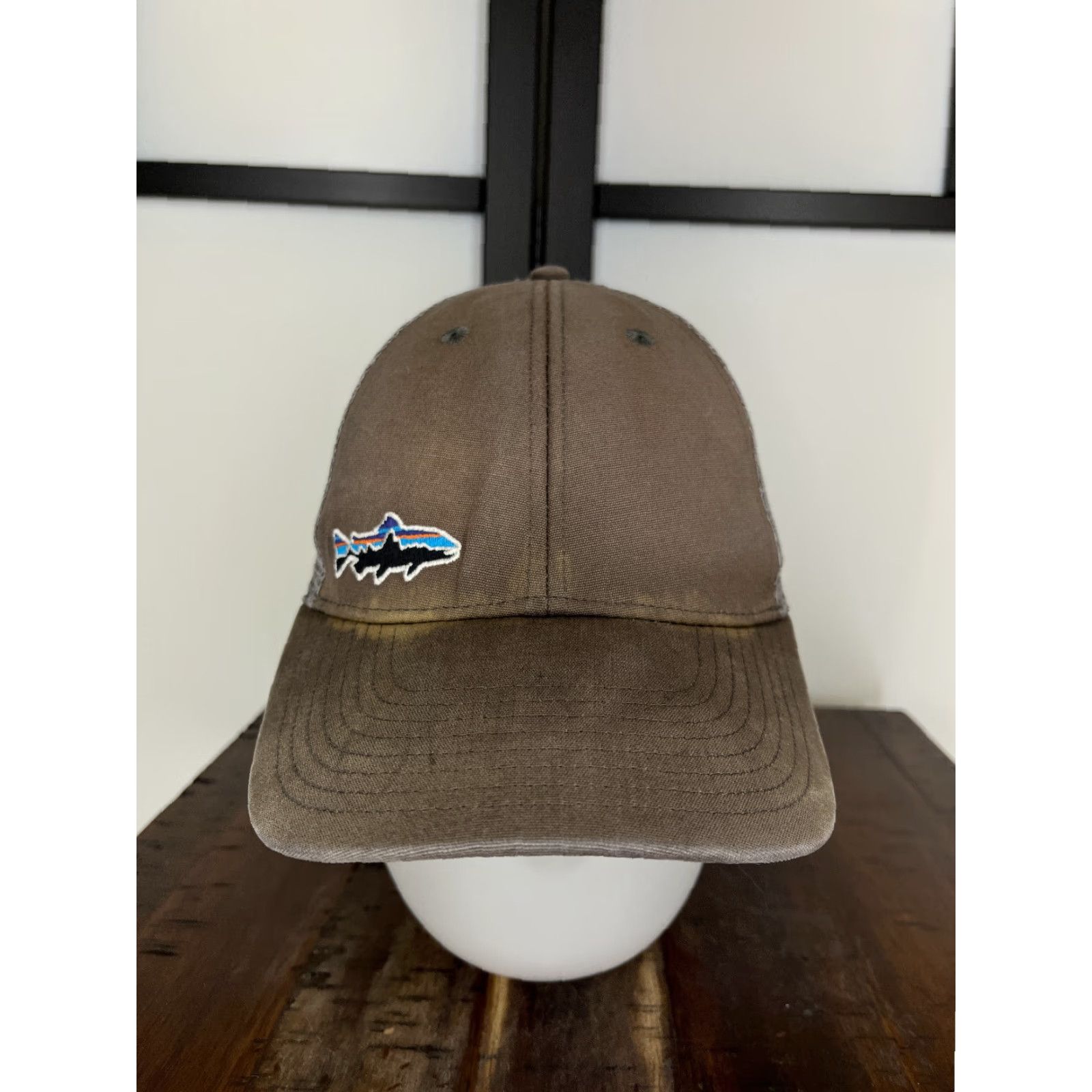 Patagonia Patagonia Trucker Hat Cap One Size Adult Brown Gray Embroidered Trout Sports Fish Casual Military Style 90s Mens Size ONE SIZE - 2 Thumbnail