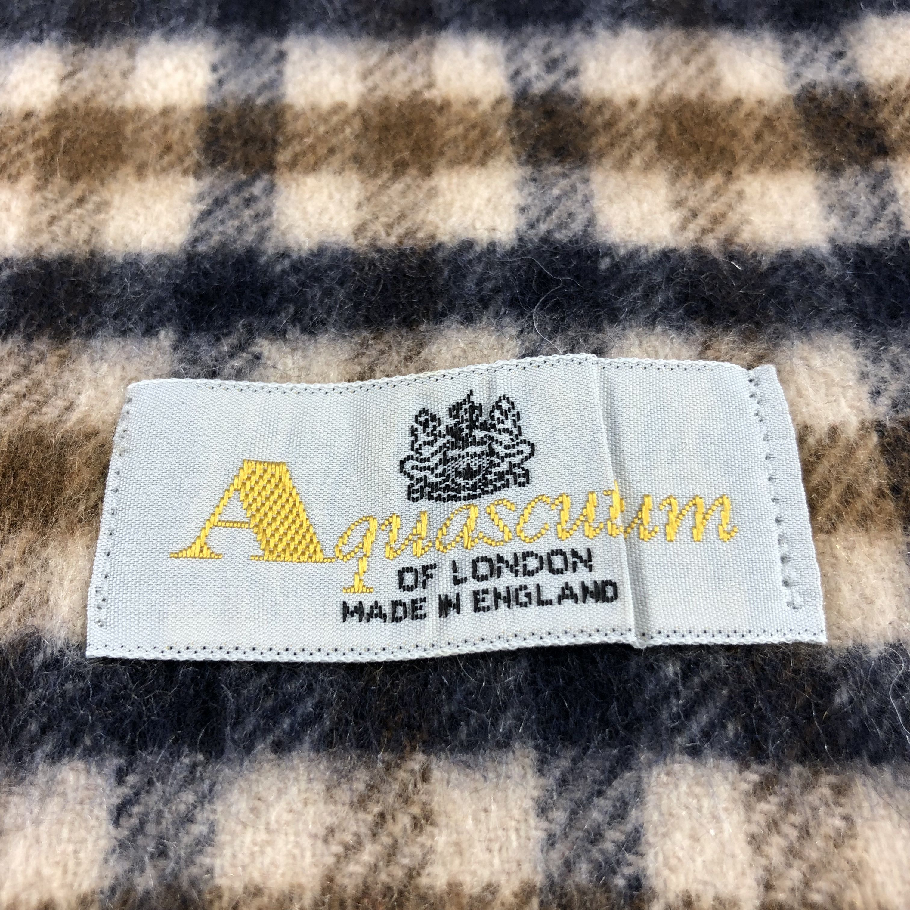 Aquascutum Aquascutum Iconic Gingham Cashmere Scarf Muffler V1042 Size ONE SIZE - 4 Thumbnail