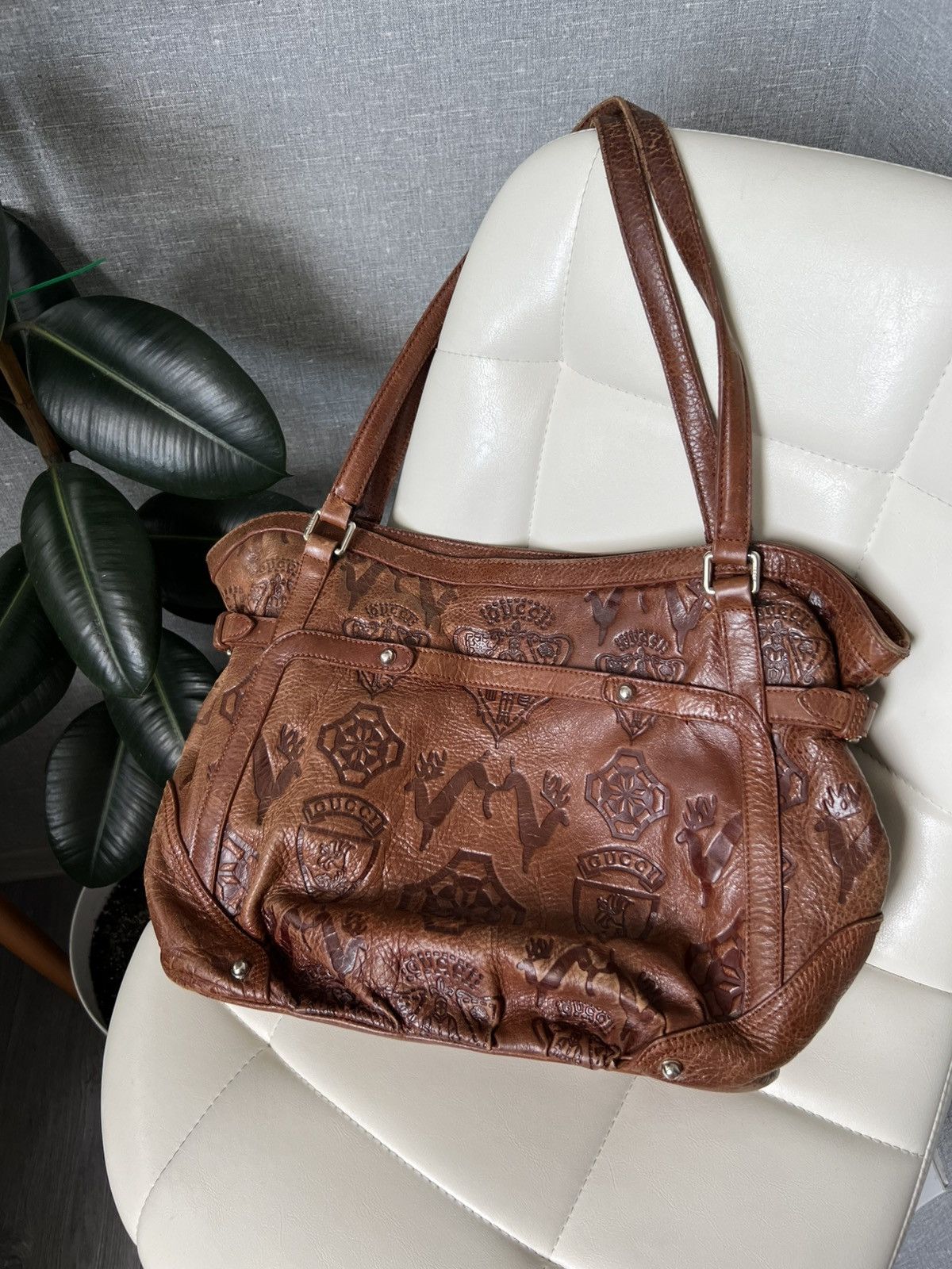 Gucci × Vintage Vintage Gucci Jockey Brown Embossed Leather Horsebit Bag Size ONE SIZE - 6 Thumbnail
