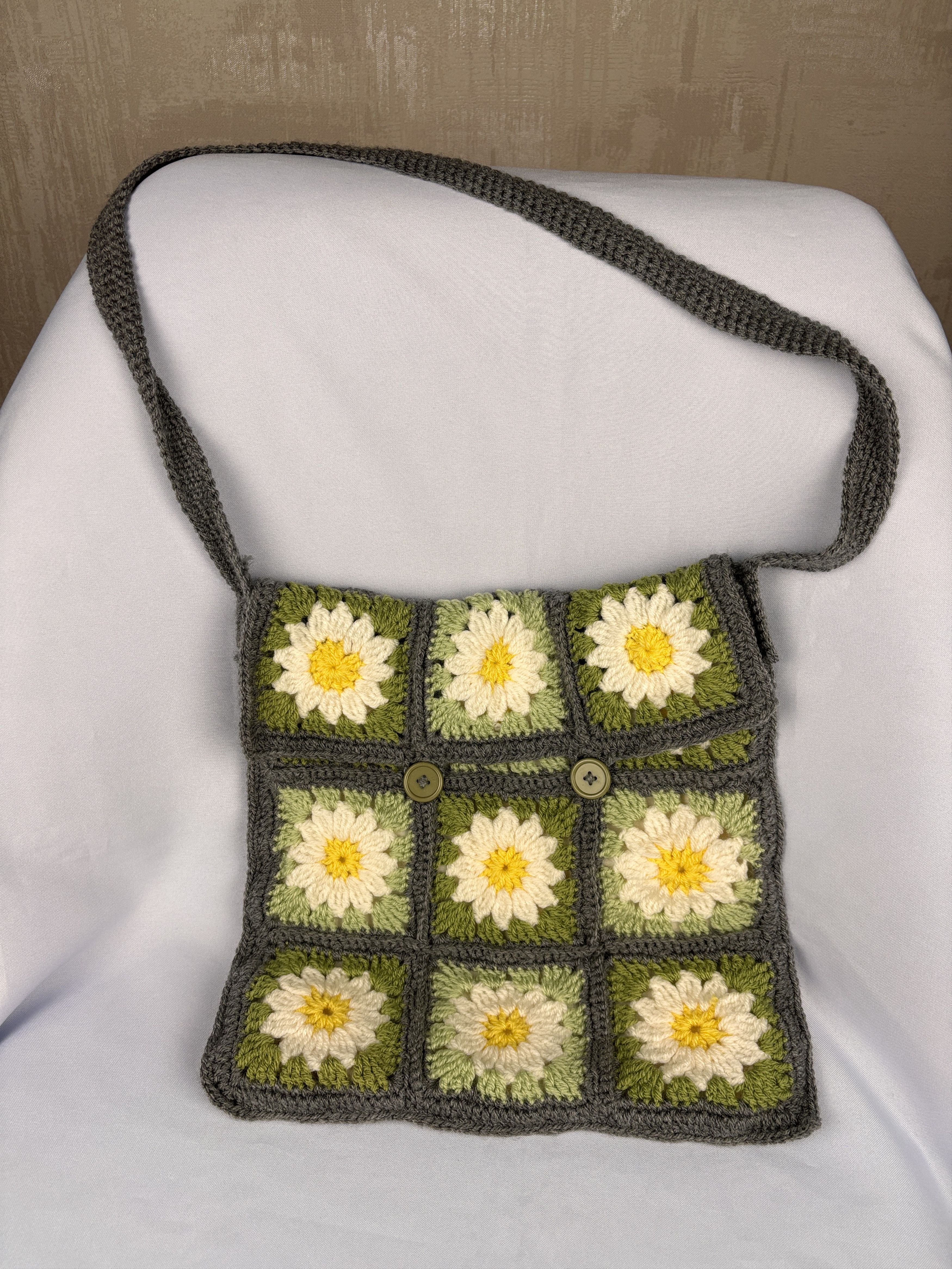 Handmade Crochet Crossbody Shoulder Bag Granny Square Knit Boho Hobo Size ONE SIZE - 3 Thumbnail
