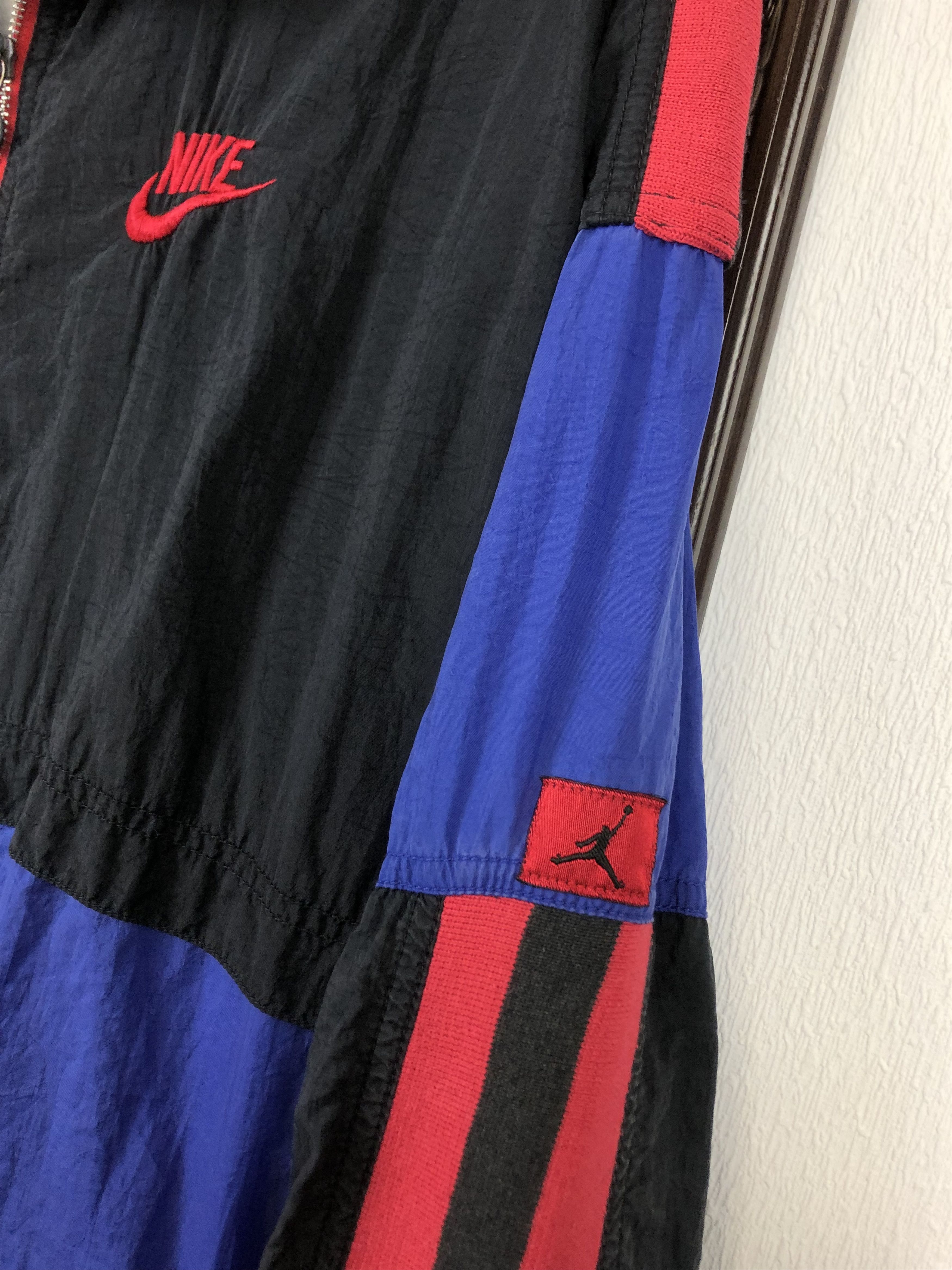 Nike Vintage 1990s Nike Authentic Air Jordan Windbreaker Jacket Size US S / EU 44-46 / 1 - 8 Thumbnail