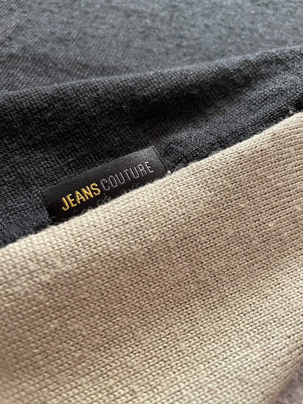 Versace Jeans Couture Vintage Versace Jeans Couture Sweater Size US L / EU 52-54 / 3 - 10 Thumbnail