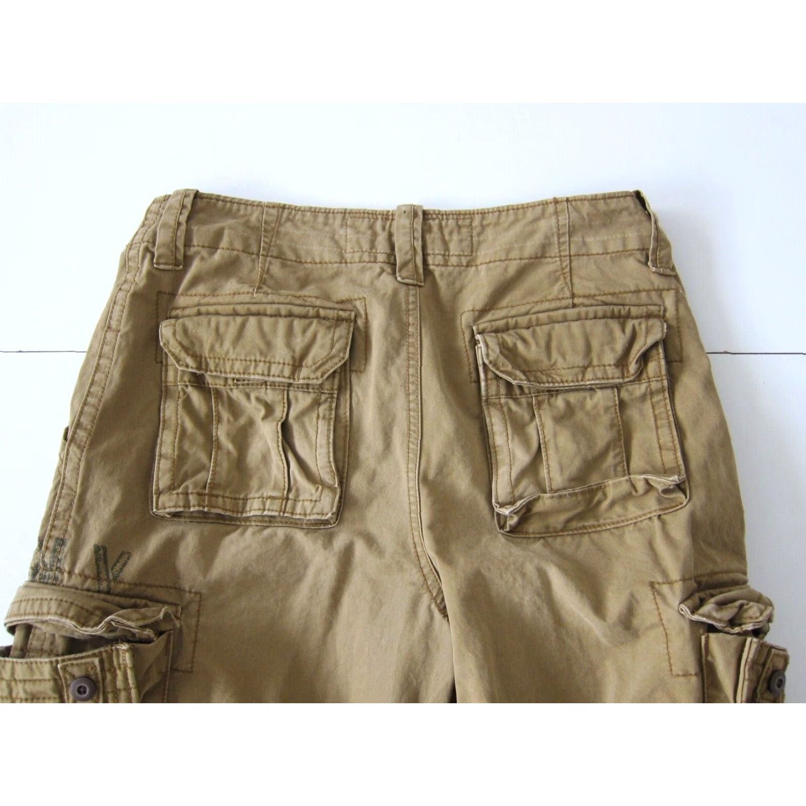 Aeropostale Aeropostale 100% Cotton Brown US-NY Pocket Cargo Shorts Men Size 28 Size US 28 / EU 44 - 5 Thumbnail