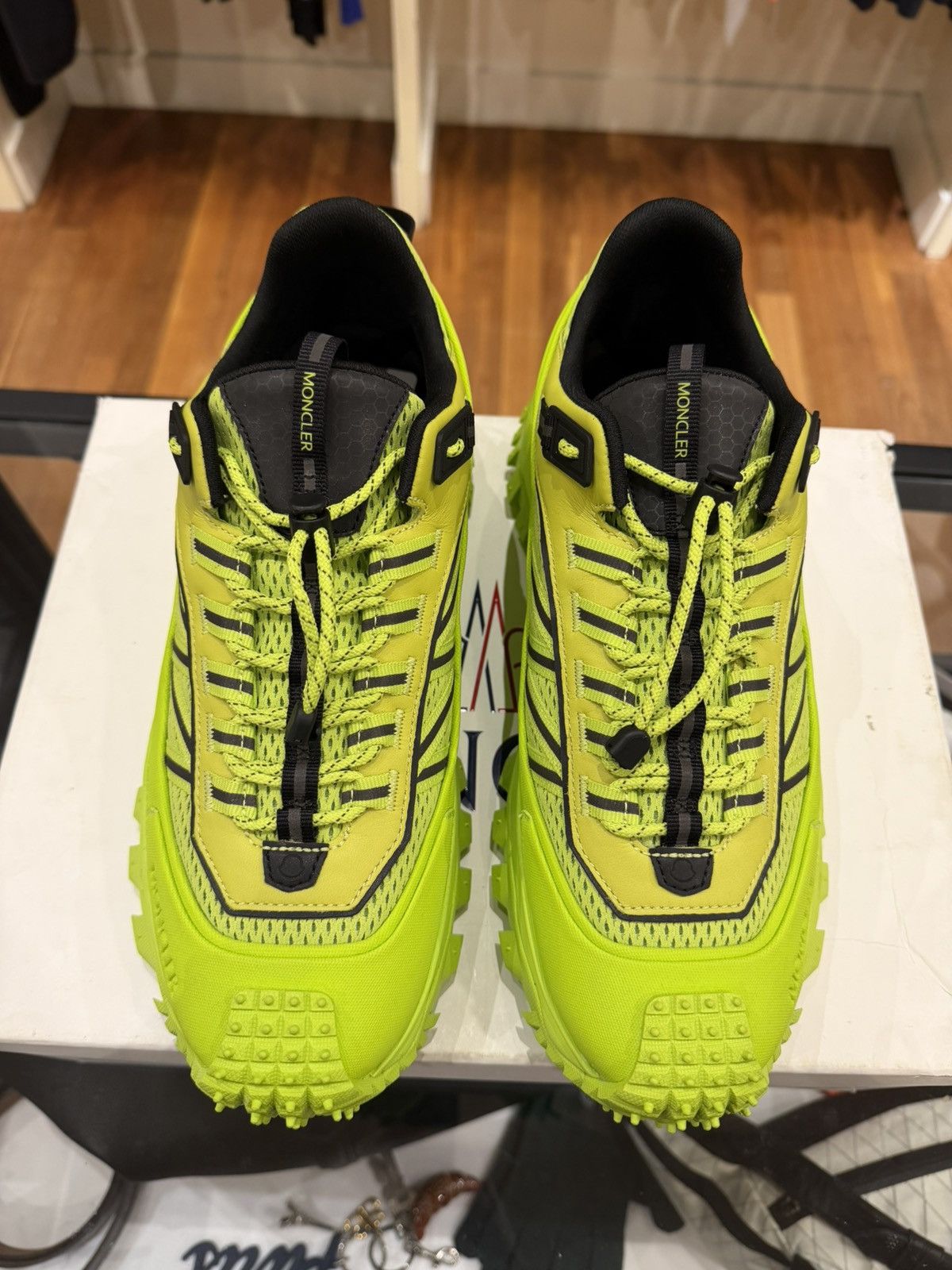 Moncler Moncler Trailgrip Low - Fluo Yellow Size US 10 / EU 43 - 4 Thumbnail