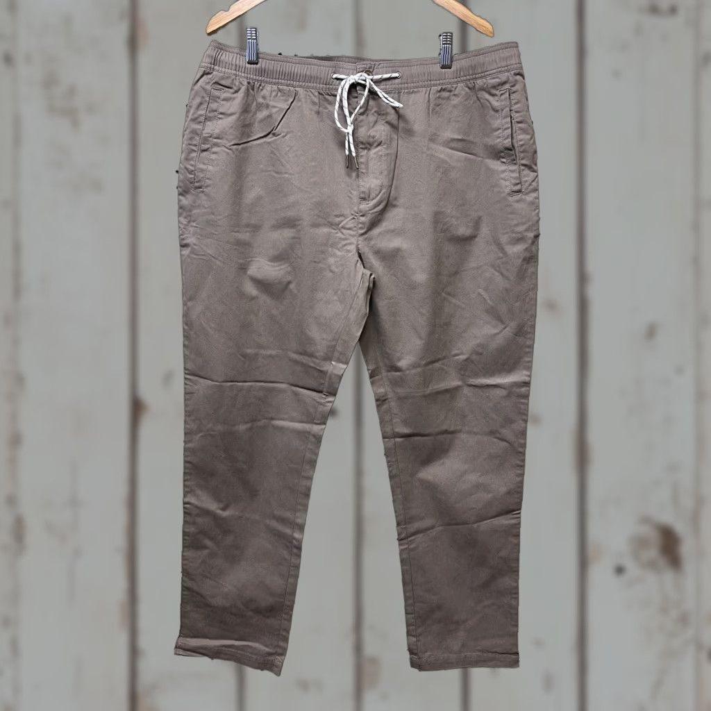Reyn Spooner Reyn Spooner Pants Men’s 2XL NEW Solid Beach Twill Chino Brown Drawstring Size US 39 - 1 Thumbnail