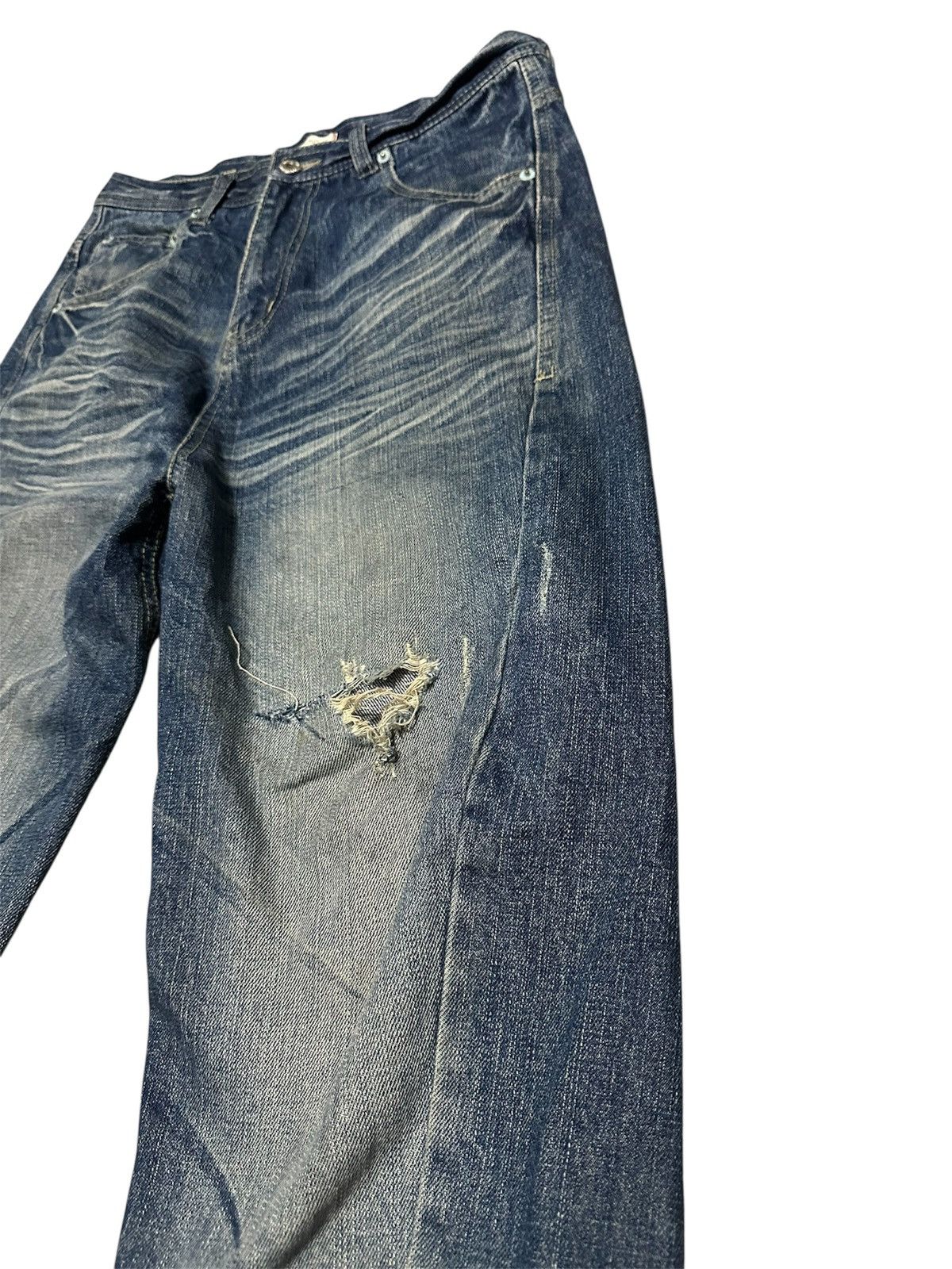 Japanese Brand Vintage Japanese Blue Jeans Distressed By Enverobe Size US 31 - 4 Thumbnail
