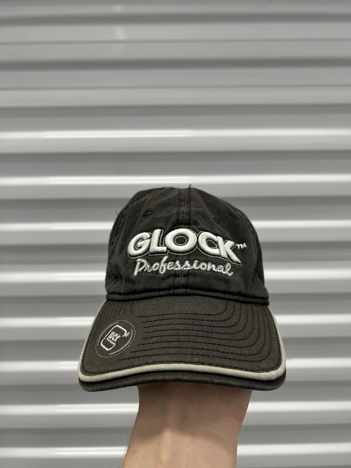 Vintage Vintage Glock professional hat Size ONE SIZE - 1 Thumbnail