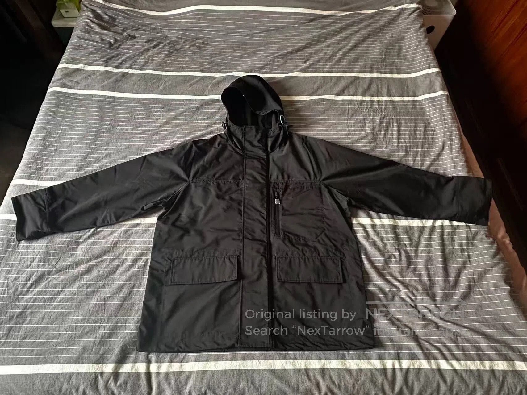 Burberry Burberry 3. Size US M / EU 48-50 / 2 - 2 Thumbnail