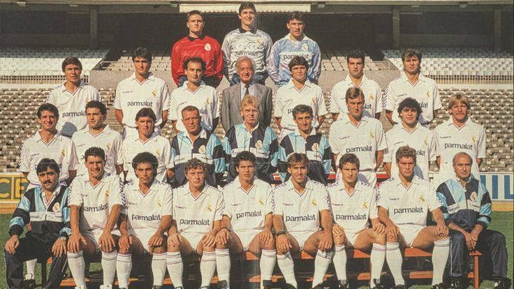 Hummel Real Madrid Hummel Parmalat #9 Santillana Jersey 1989-90 XL Size US XL / EU 56 / 4 - 24 Thumbnail
