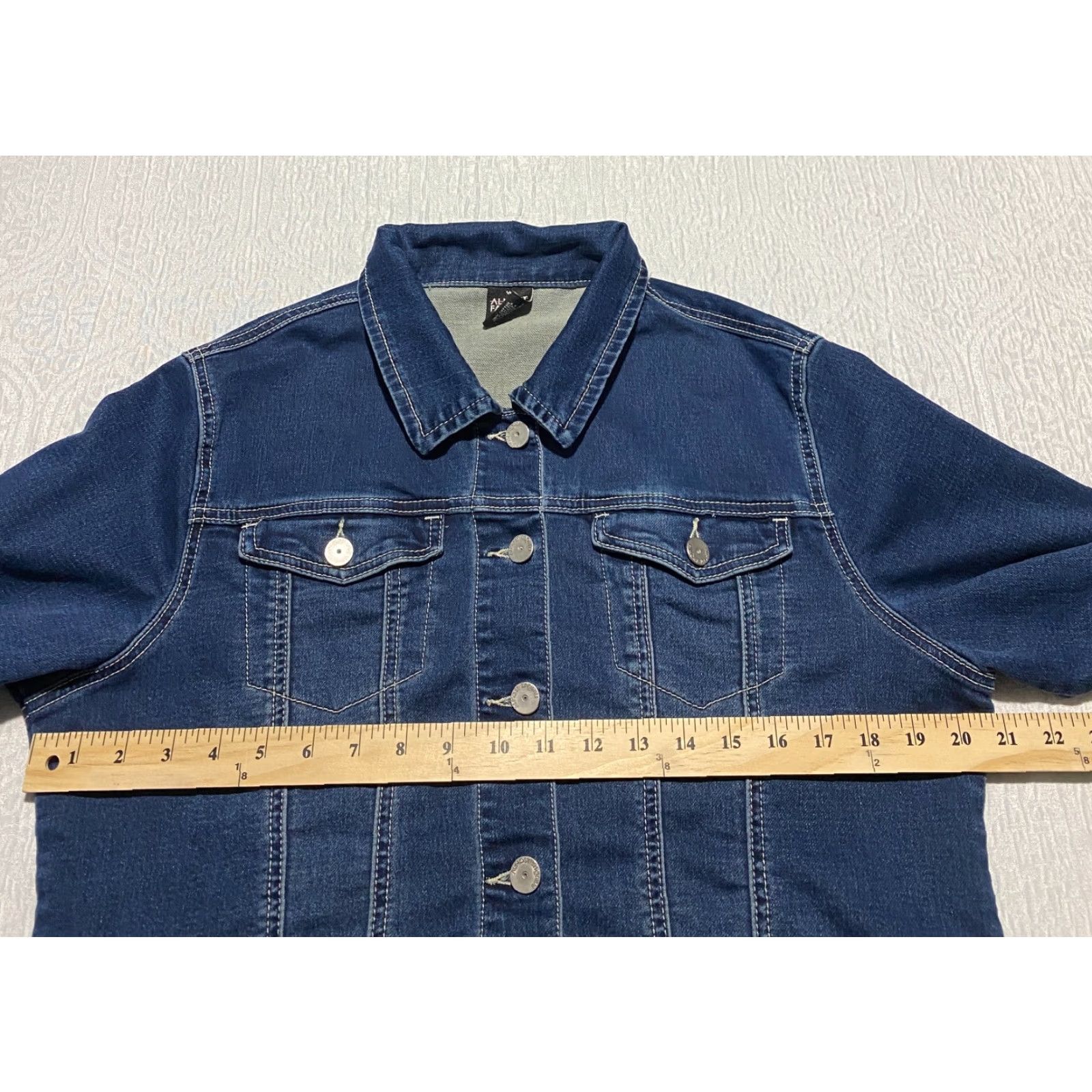Almost Famous Almost Famous Denim Jacket Women's Size XL Blue Stretch Slim Everyday Jacket Fashion Size XL / US 12-14 / IT 48-50 - 7 Thumbnail