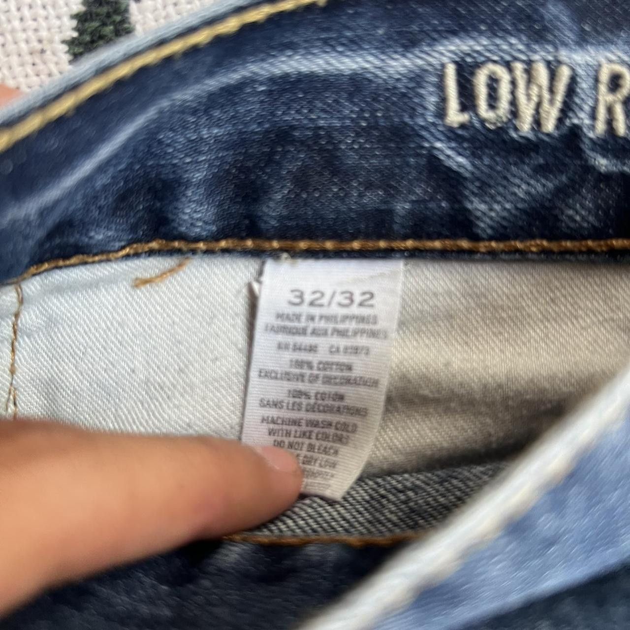 Vintage Vintage 2000s/Y2K Baggy Grunge Dark wash Workwear Style Denim Jeans! Size US 35 - 8 Thumbnail