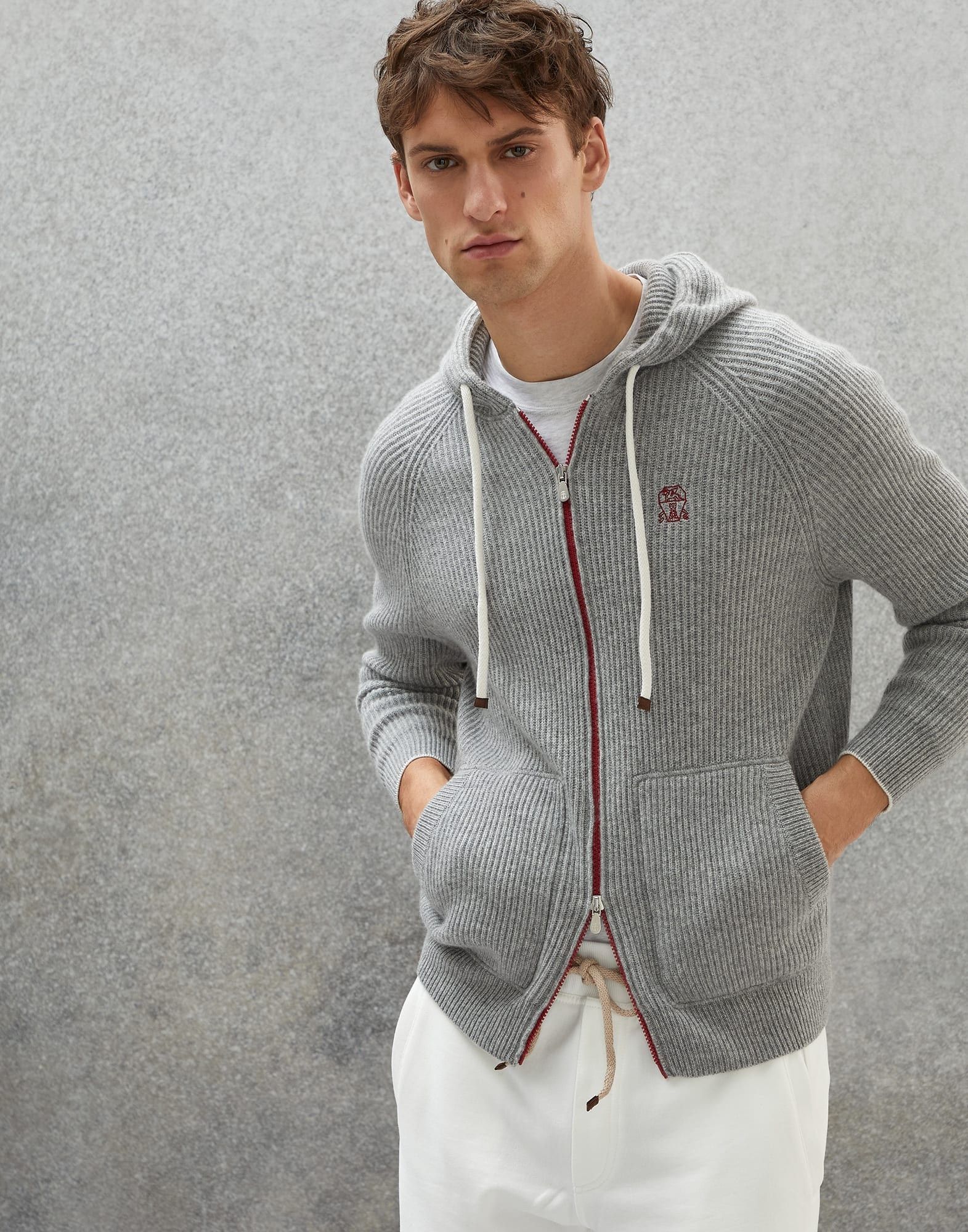 o1w1db10924 Cashmere Cardigan in Light Grey