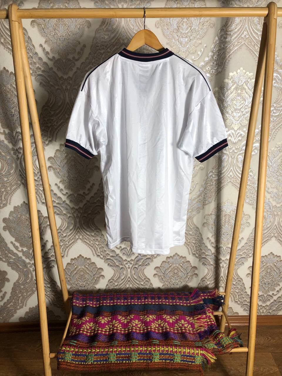 Vintage VINTAGE ENGLAND RETRO SOCCER JERSEY MANCHESTER BLOKE Y2K 90s Size US L / EU 52-54 / 3 - 5 Thumbnail