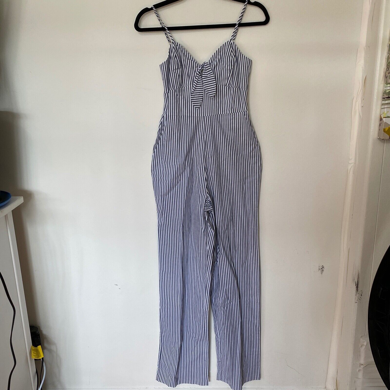 Other WAYF Massa Front Tie Blue White Pin Stripe Jumpsuit XS Size 25" / US 0 / IT 36 - 4 Thumbnail