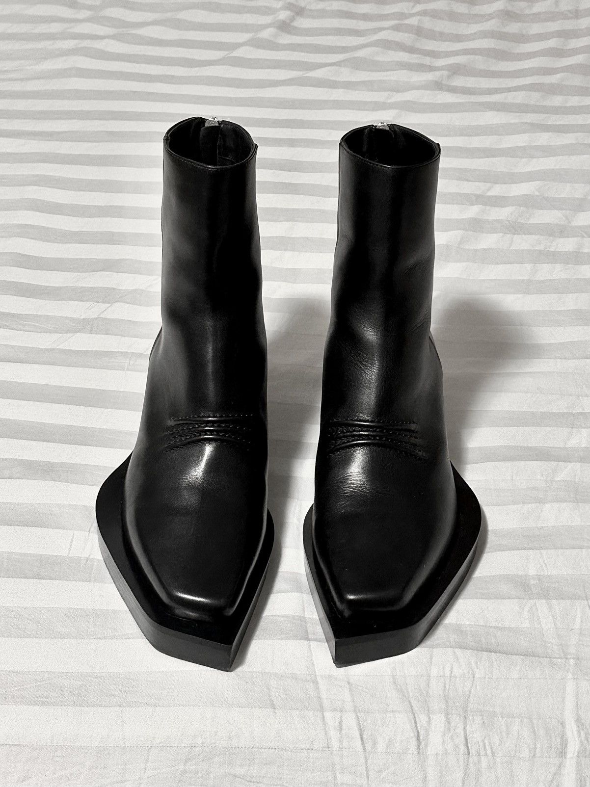 1017 ALYX 9SM Alyx leather toad leone boots | Grailed