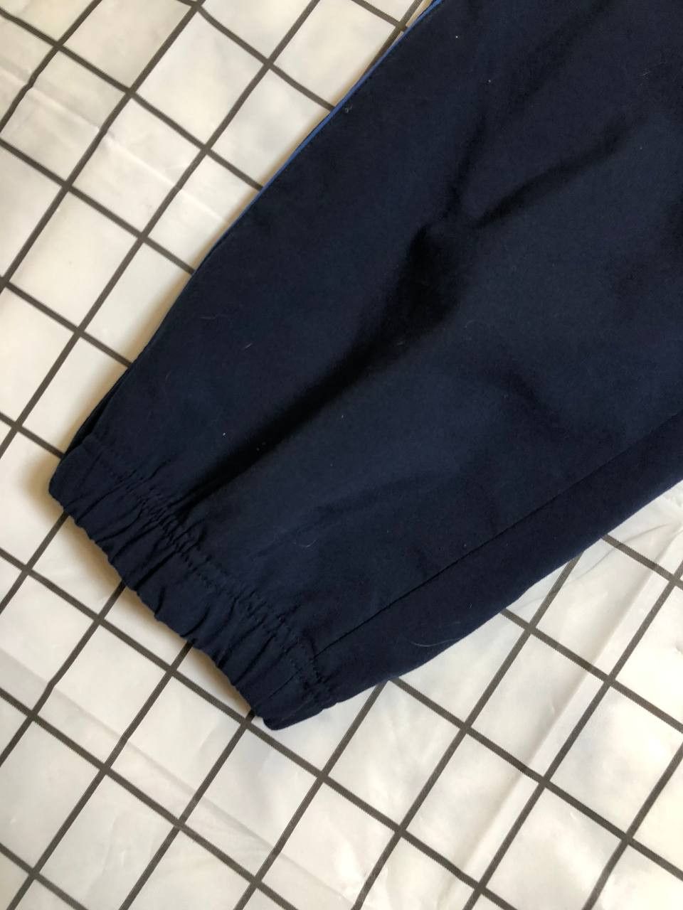 Nike Vintage Nike Track Pants 00s Nylon Swoosh Y2K Size US 34 / EU 50 - 2 Thumbnail