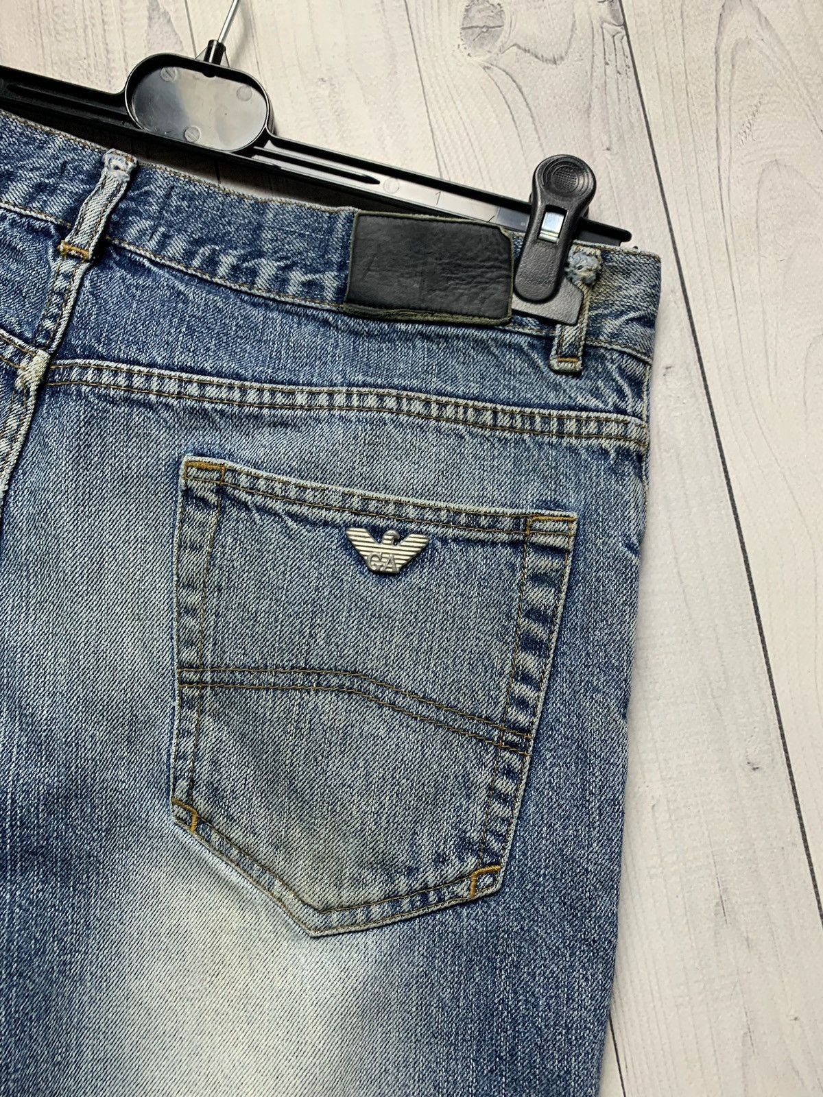 Armani × Giorgio Armani × Vintage Vintage Giorgio Armani jeans denim size 32 distressed Size US 32 / EU 48 - 12 Thumbnail