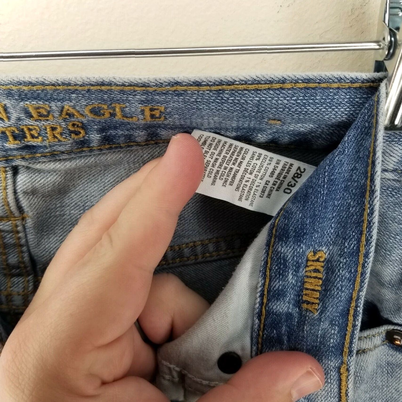 American Eagle Outfitters American Eagle Outfitters Jeans Women's Skinny Distressed Acid Wash Light Blue 28/30 Womens Size 28" / US 6 / IT 42 - 5 Thumbnail