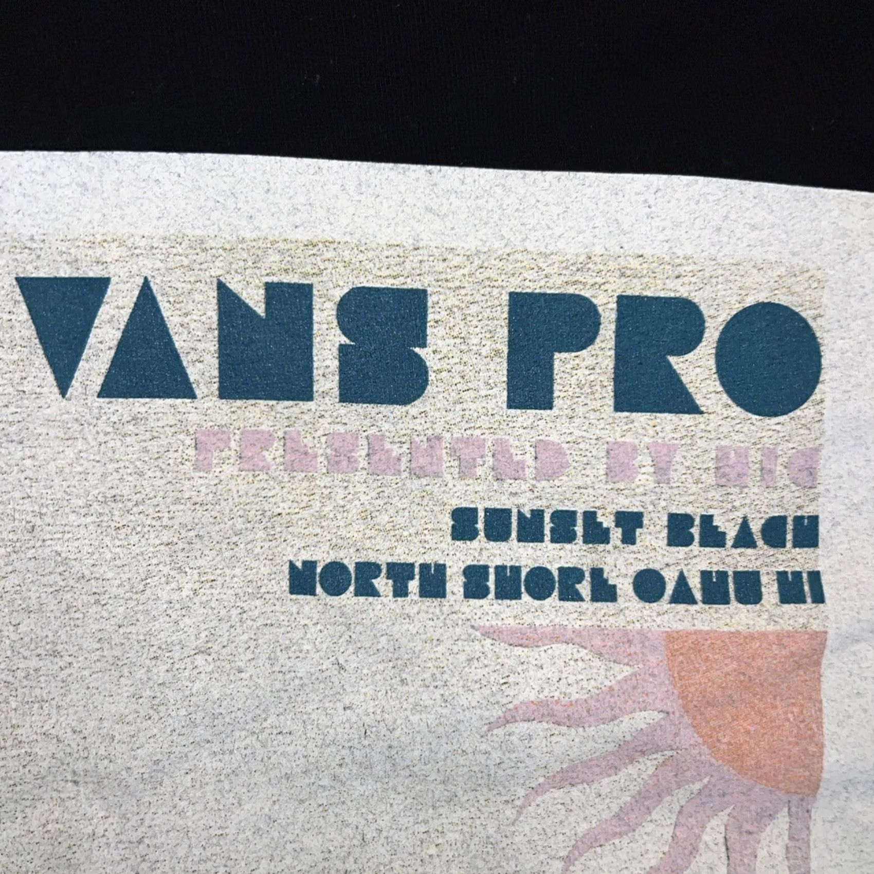 Vans VINTAGE VANS Shirt Mens L Black WSL North Shore Oahu Hawaii Triple Crown Surfing Size US L / EU 52-54 / 3 - 7 Thumbnail