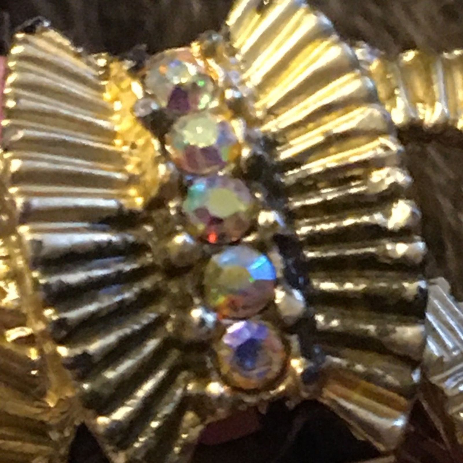 Vintage Vintage 60s gold tone aurora borealis brooch Size ONE SIZE - 5 Thumbnail