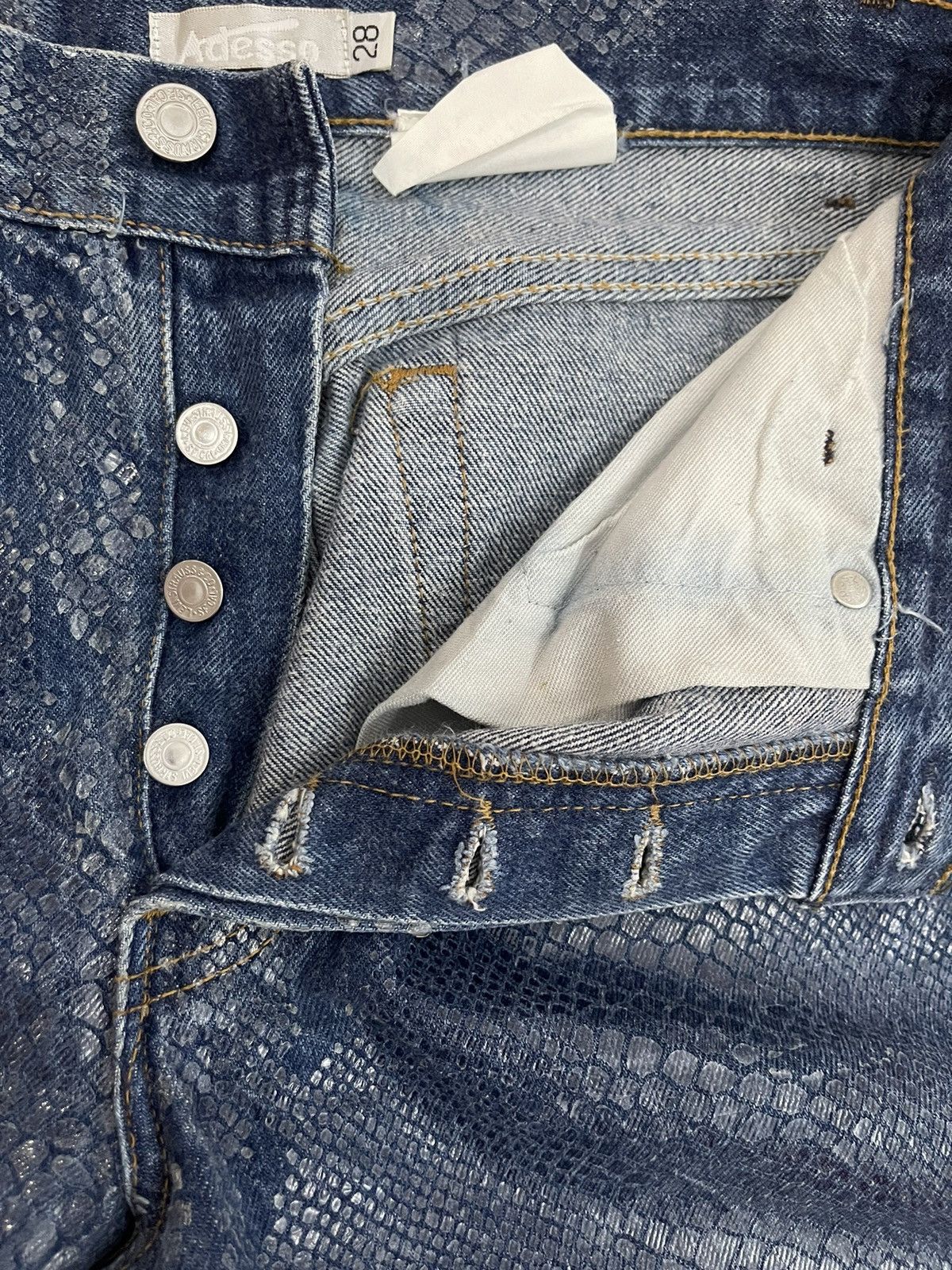 Levi's × Vintage 💸BINDING OFFER💸 Rare Vintage 90’s Levi’s 701 Adesso Jeans Size US 28 / EU 44 - 6 Thumbnail