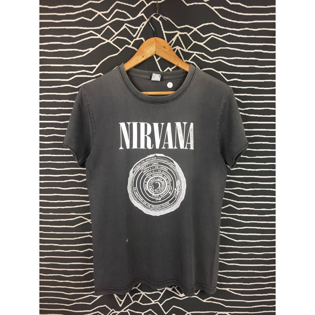 Band Tees Distressed Nirvana Vestibule Grunge Band Kurt Cobain Tee Size US S / EU 44-46 / 1 - 1 Thumbnail