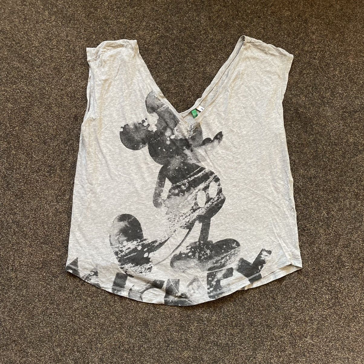 Vintage Vintage Y2K Sun Faded Mickey Mouse Graphic Tee Streetwear L Size US L / EU 52-54 / 3 - 1 Thumbnail