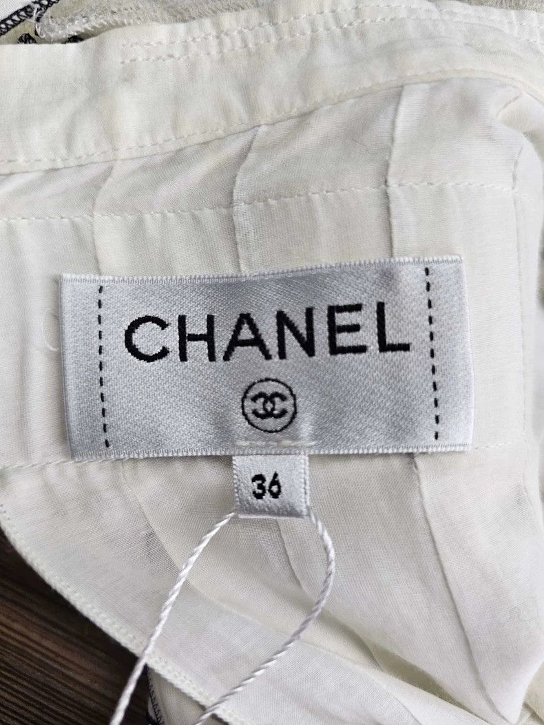 Chanel Chanel Trumpet long sleeves Size XS / US 0-2 / IT 36-38 - 7 Thumbnail
