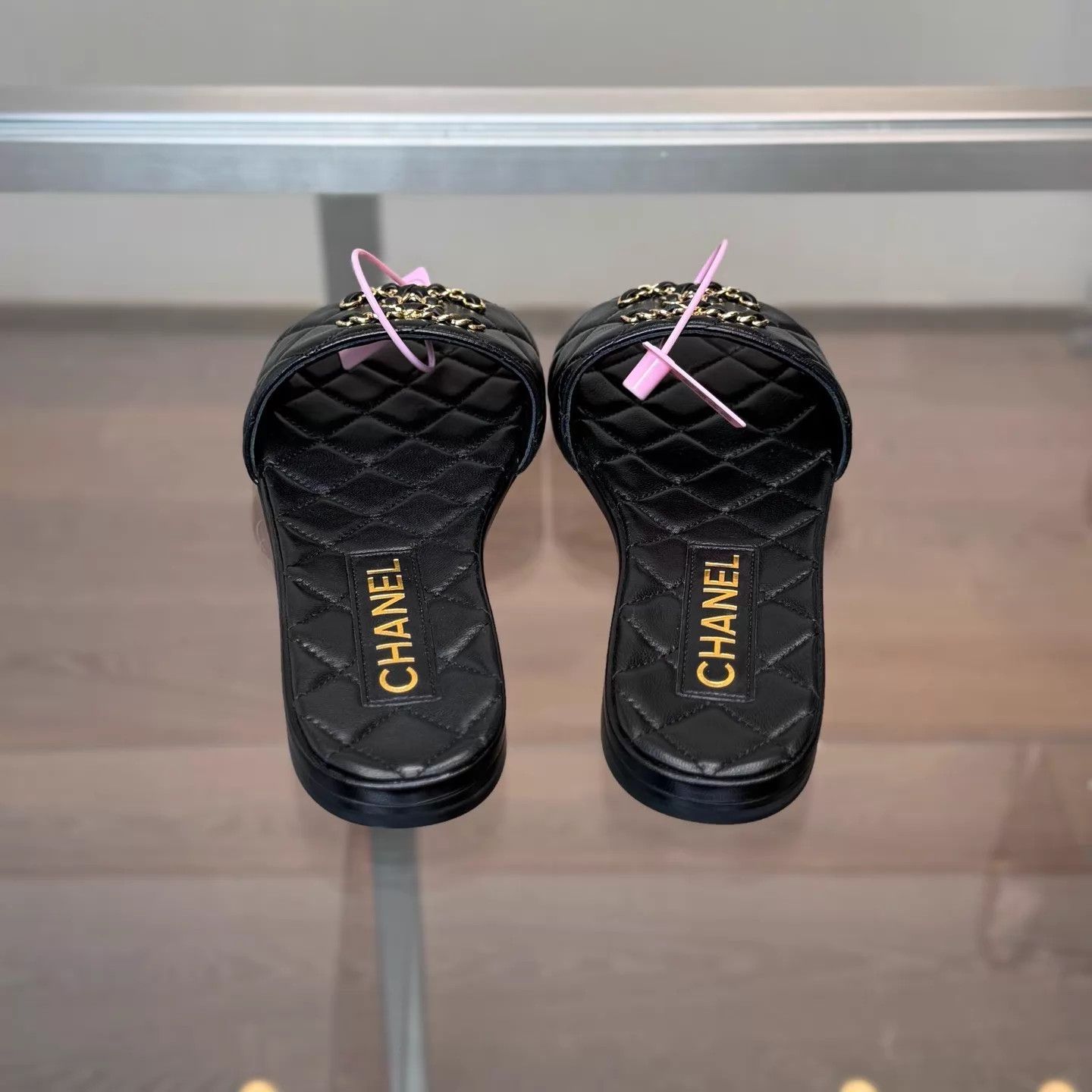 Chanel Chanel Black Gold CC Quilted Leather Chain Slippers 35 Size US 4.5 / IT 34.5 - 3 Thumbnail