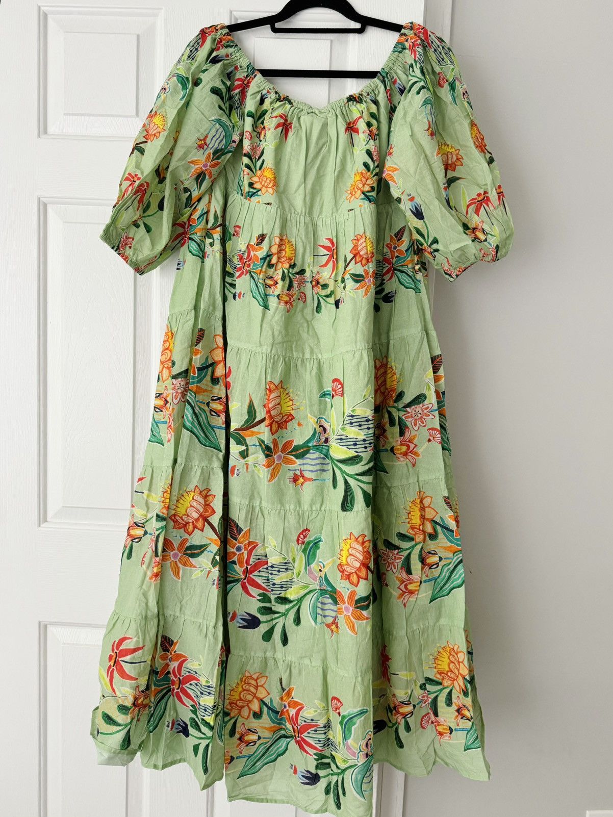 Farm Rio Farm Rio Off-The-Shoulder Tiered Floral Maxi Dress, Size M Size M / US 6-8 / IT 42-44 - 10 Thumbnail