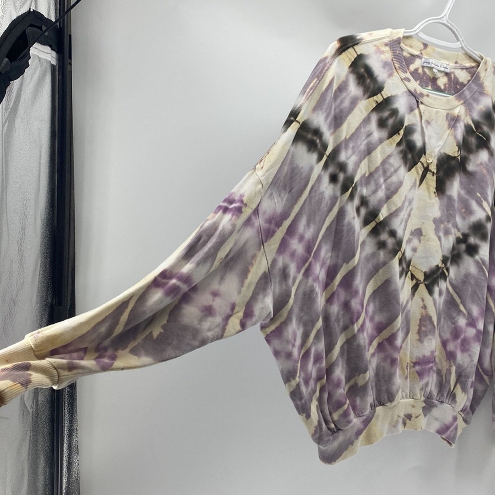Young Fabulous & Broke Young Fabulous & Broke Purple Tie Dye Sweatshirt soft sz S Size S / US 4 / IT 40 - 4 Thumbnail
