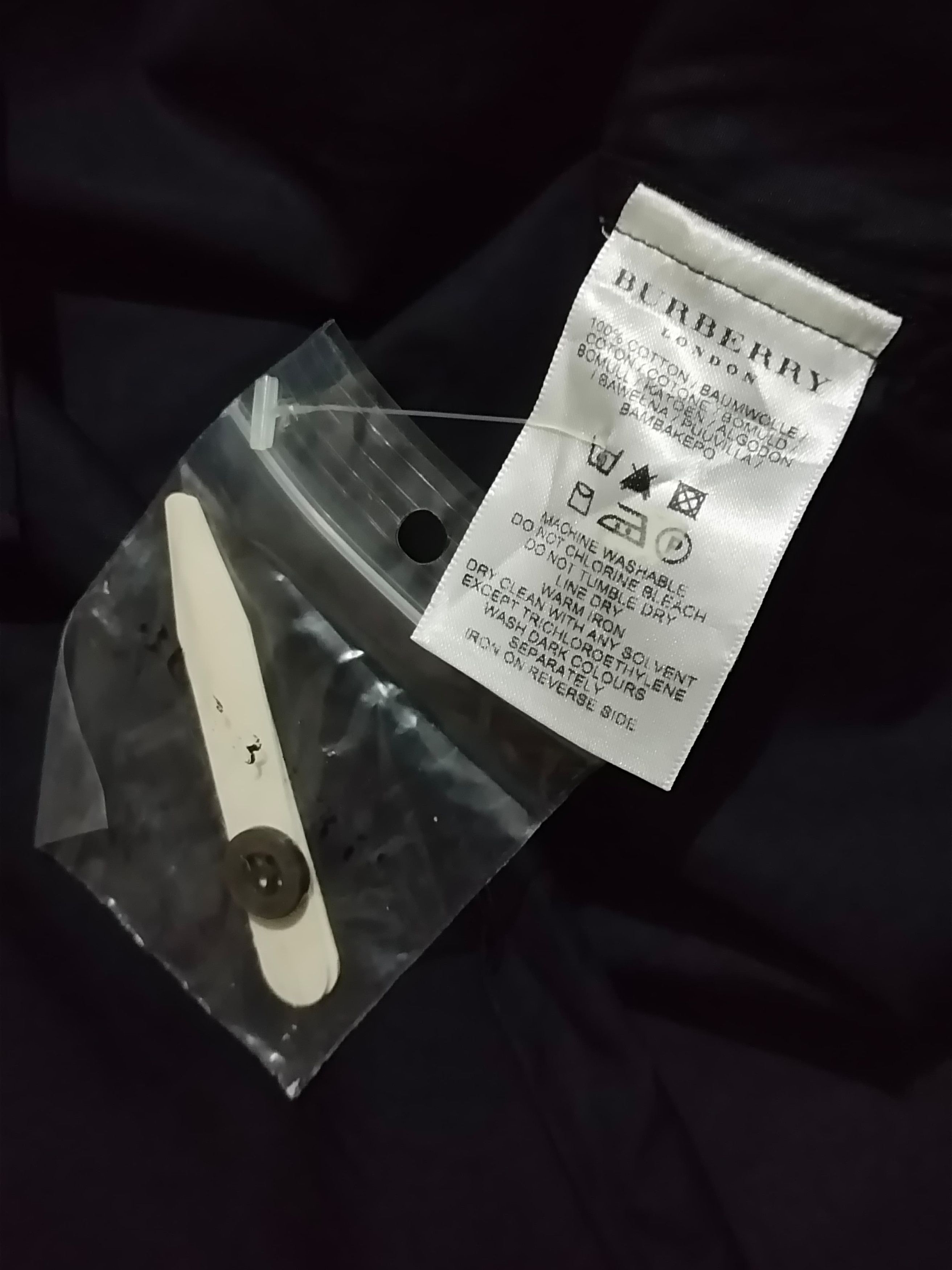 Burberry RARE ITEM !!! Burberry Shirt Made in UK Size US XL / EU 56 / 4 - 10 Thumbnail