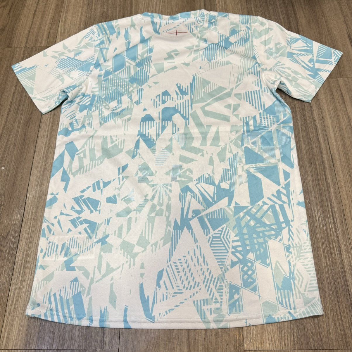 Designer × Umbro (Youth size)England rugby training shirt Size M / US 6-8 / IT 42-44 - 2 Thumbnail