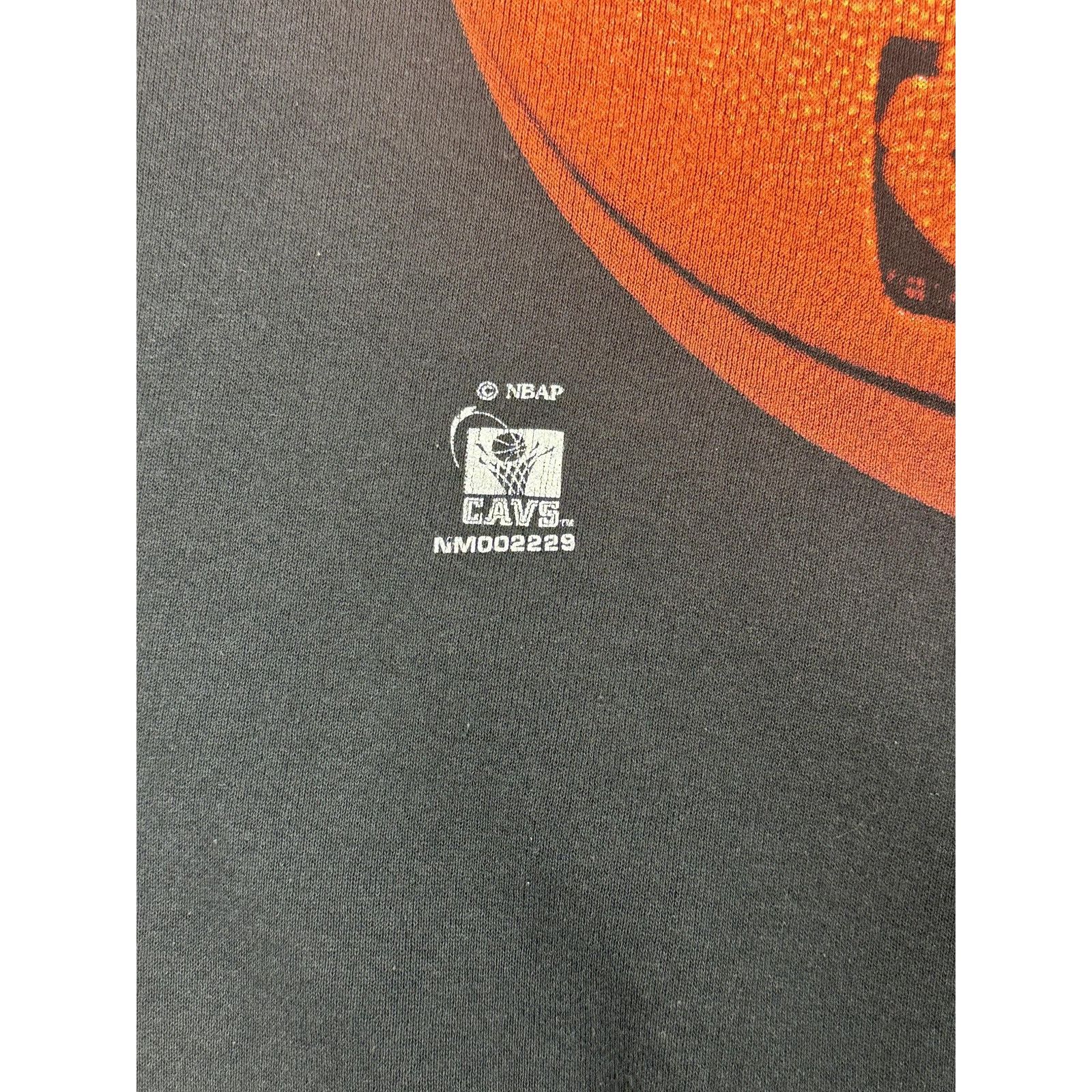 Nutmeg Cleveland Cavaliers Sweatshirt Sz XL Black NBA Nutmeg 1990s Size US XL / EU 56 / 4 - 5 Thumbnail